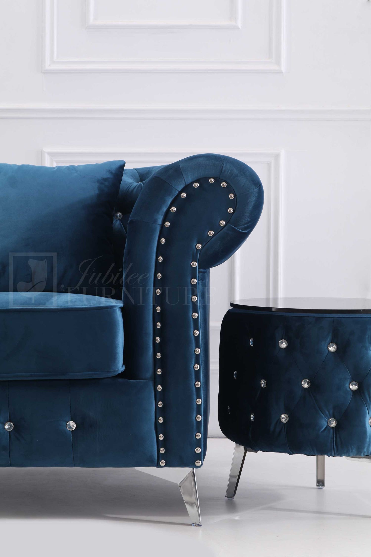 Jubilee - Wayhnit Tufted Sofa Set