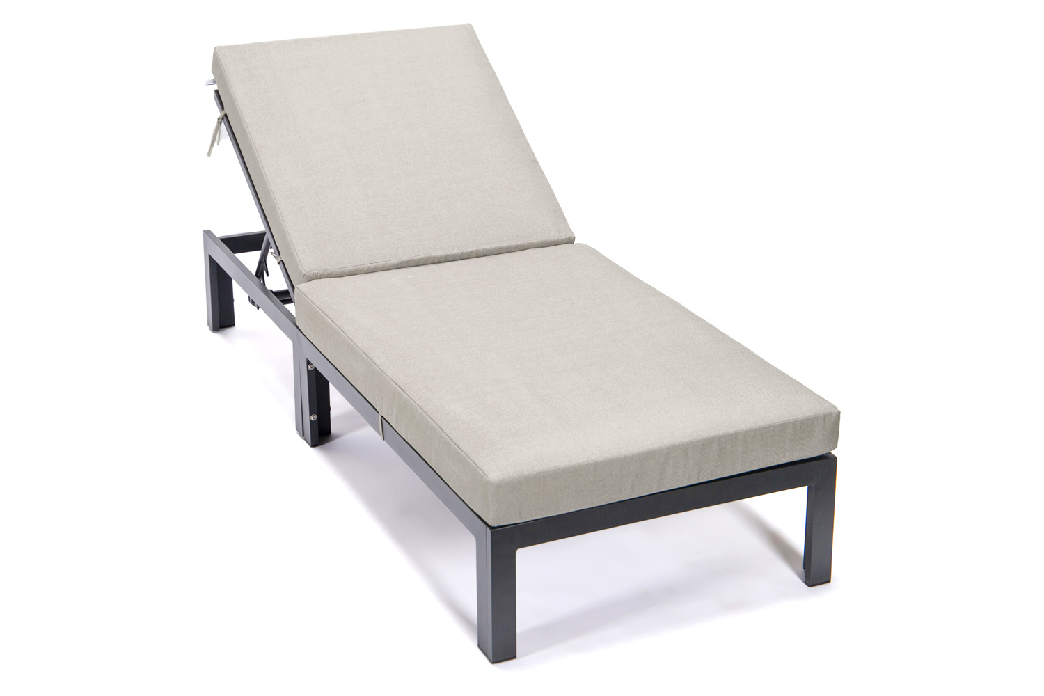 LeisureMod Chelsea Modern Outdoor Weathered Gray Chaise Lounge Chair with Cushions