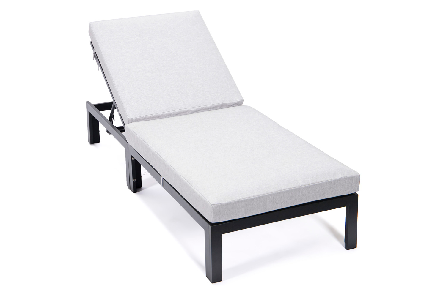 LeisureMod Chelsea Modern Outdoor Weathered Gray Chaise Lounge Chair with Cushions