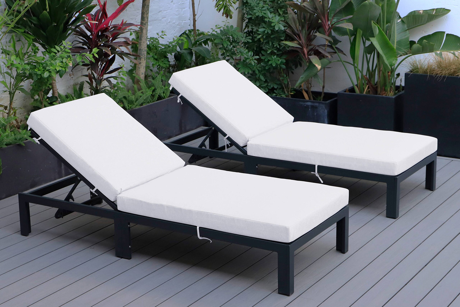 LeisureMod Chelsea Modern Outdoor Black Chaise Lounge Chair with Cushions (Set Of 2) - Light Gray