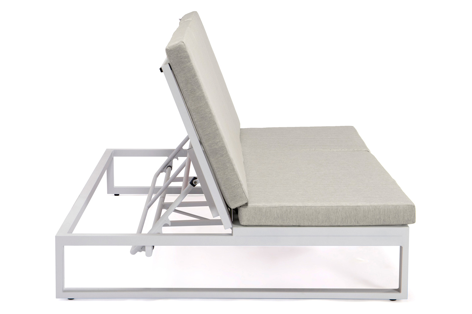 LeisureMod Chelsea Convertible Double Chaise Lounge Chair and Sofa with Cushions - Beige, White