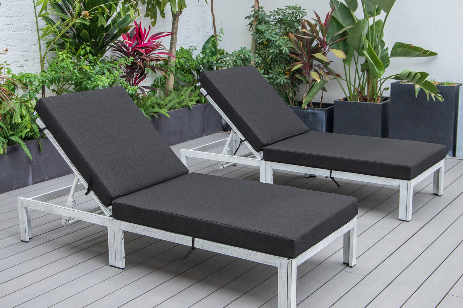 LeisureMod Chelsea Modern Outdoor Weathered Gray Chaise Lounge Chair with Cushions (Set Of 2) - Black