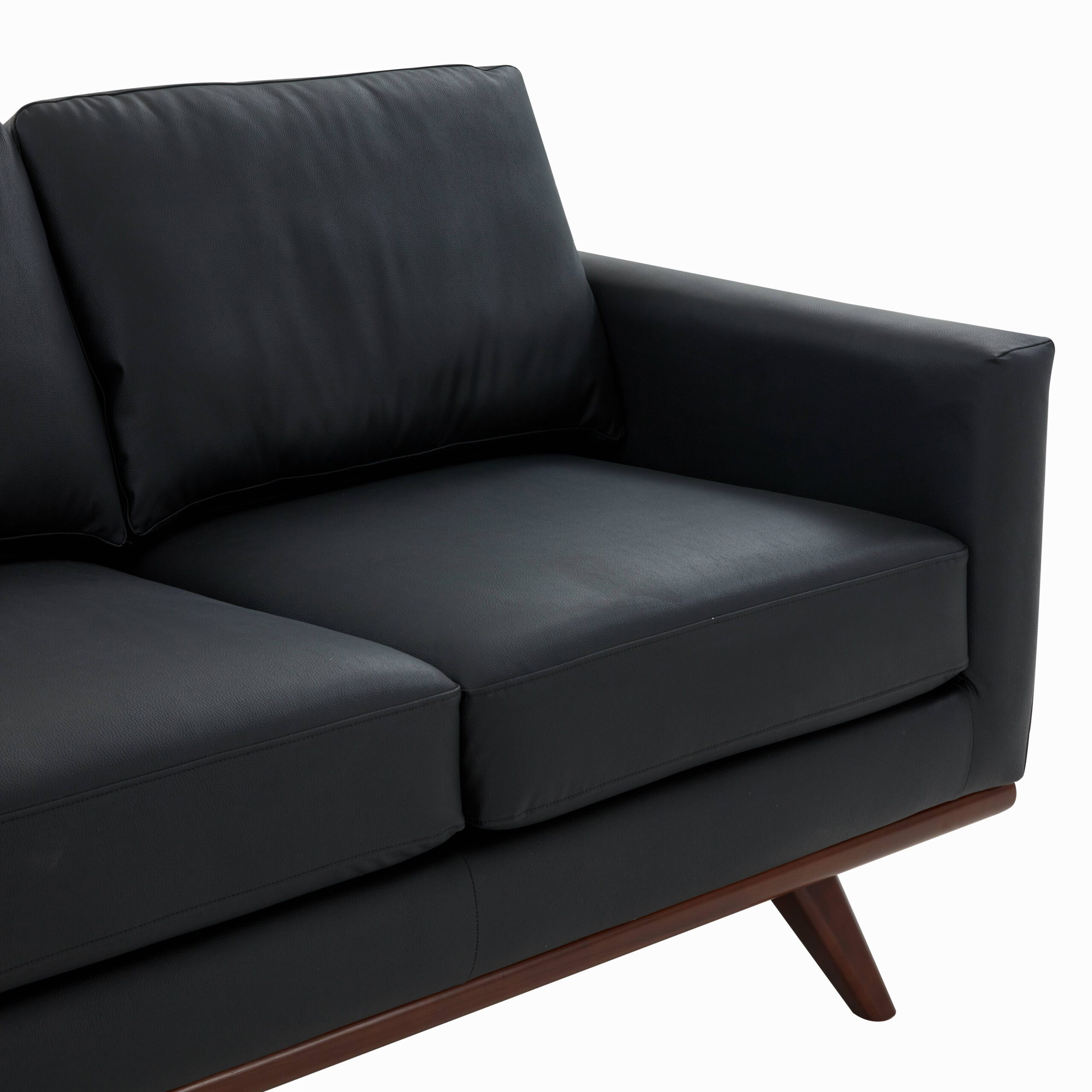 LeisureMod Chester Modern Leather Sofa With Birch Wood Base - Black