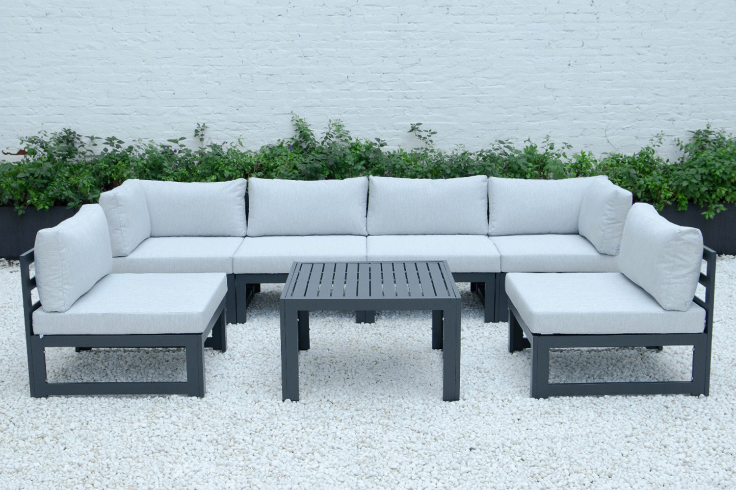 LeisureMod Chelsea 7-Piece Patio Sectional and Coffee Table Set Black Aluminum with Cushions - Light Gray