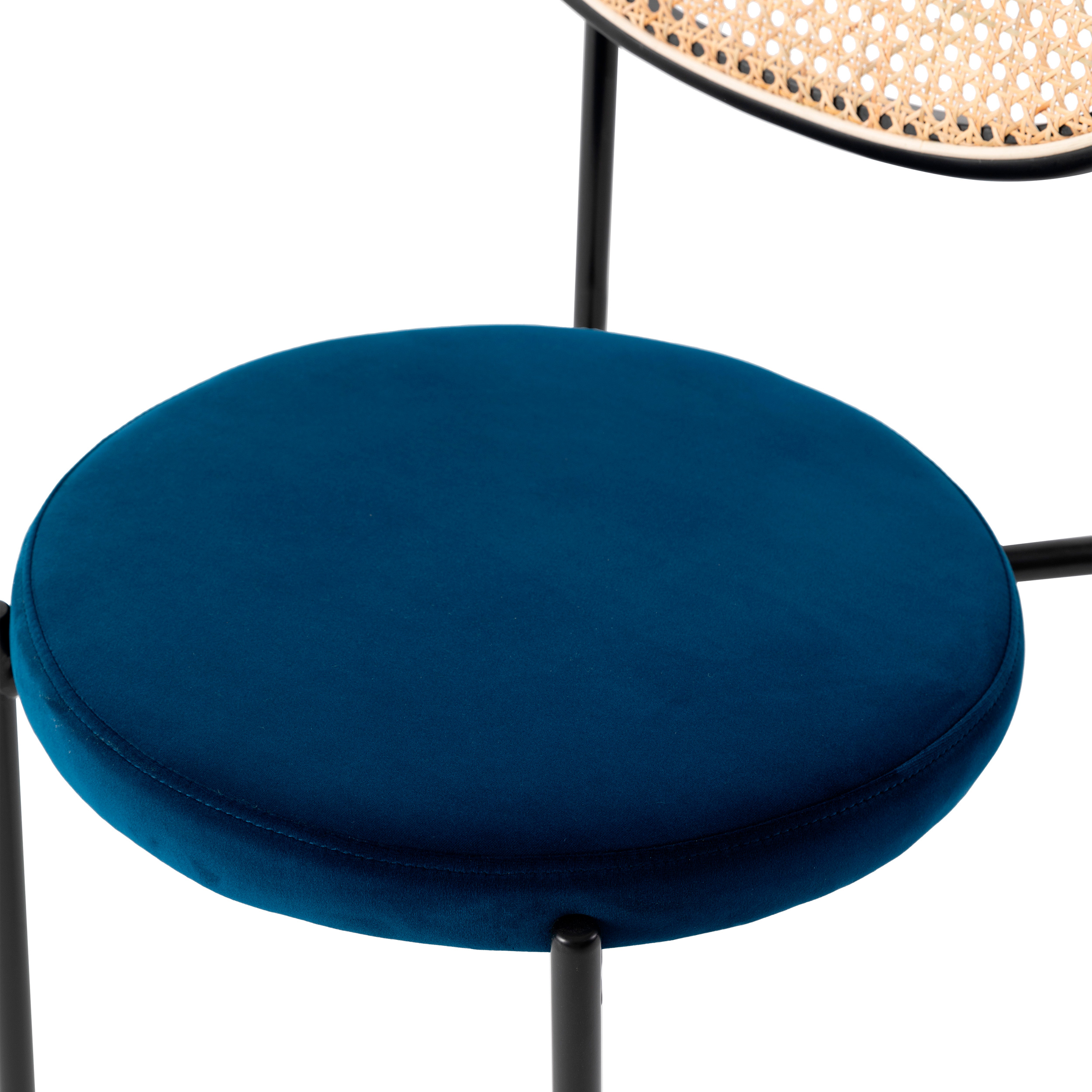 LeisureMod Euston Modern Wicker Dining Chair With Velvet Round Seat - Navy Blue