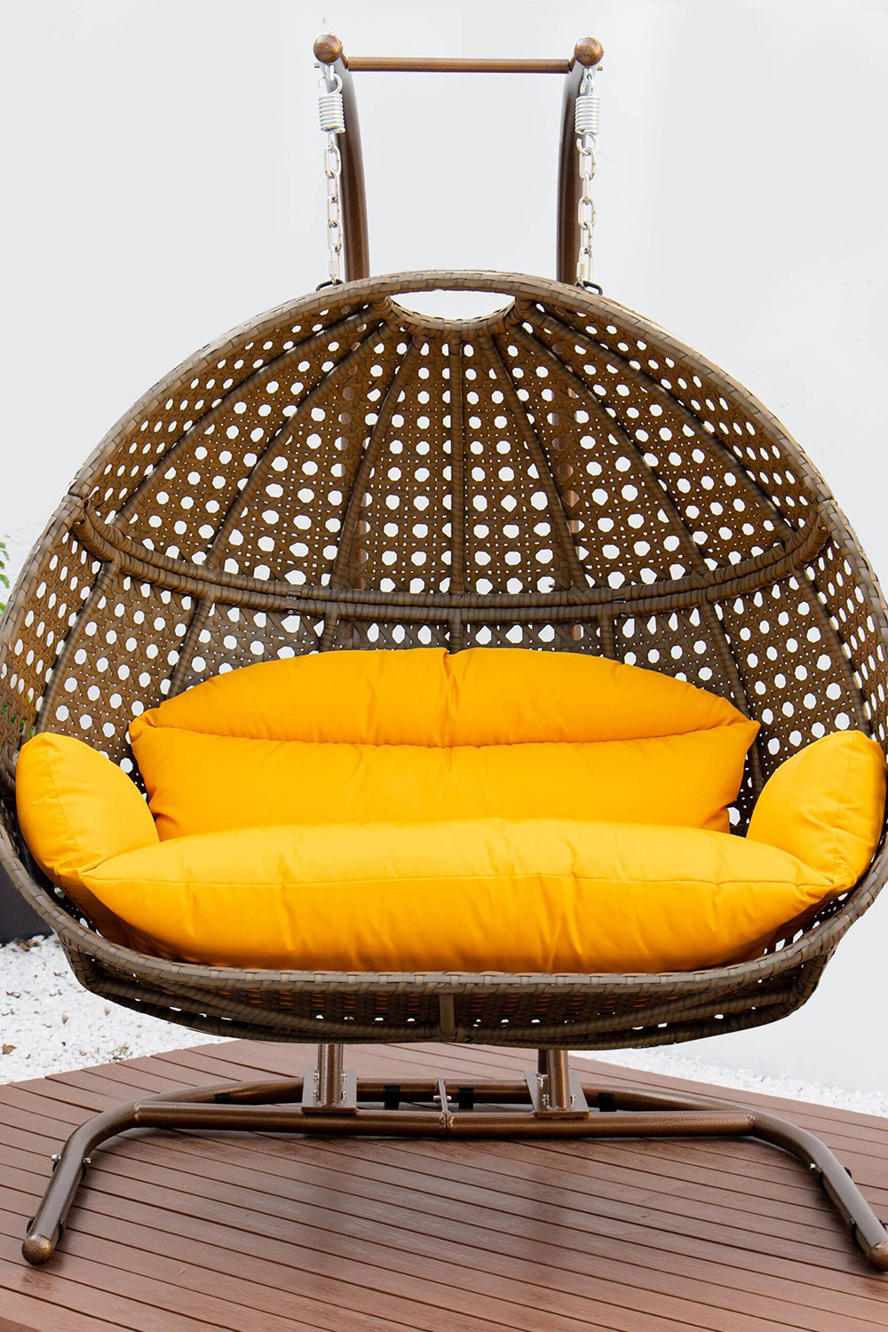 LeisureMod Wicker Hanging Double Egg Beige Swing Chair - Amber