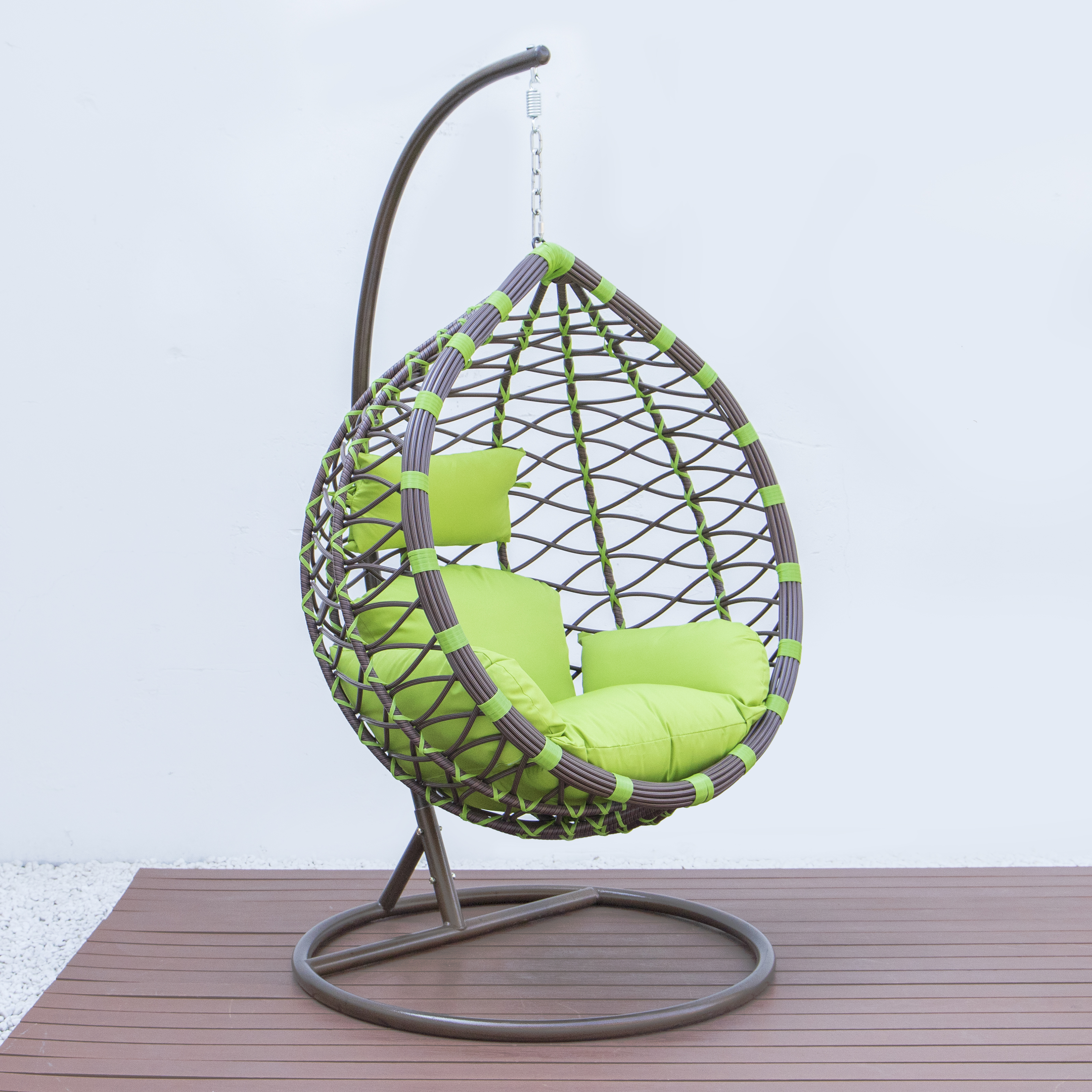 LeisureMod Modern Wicker Hanging Egg Swing Chair - Green