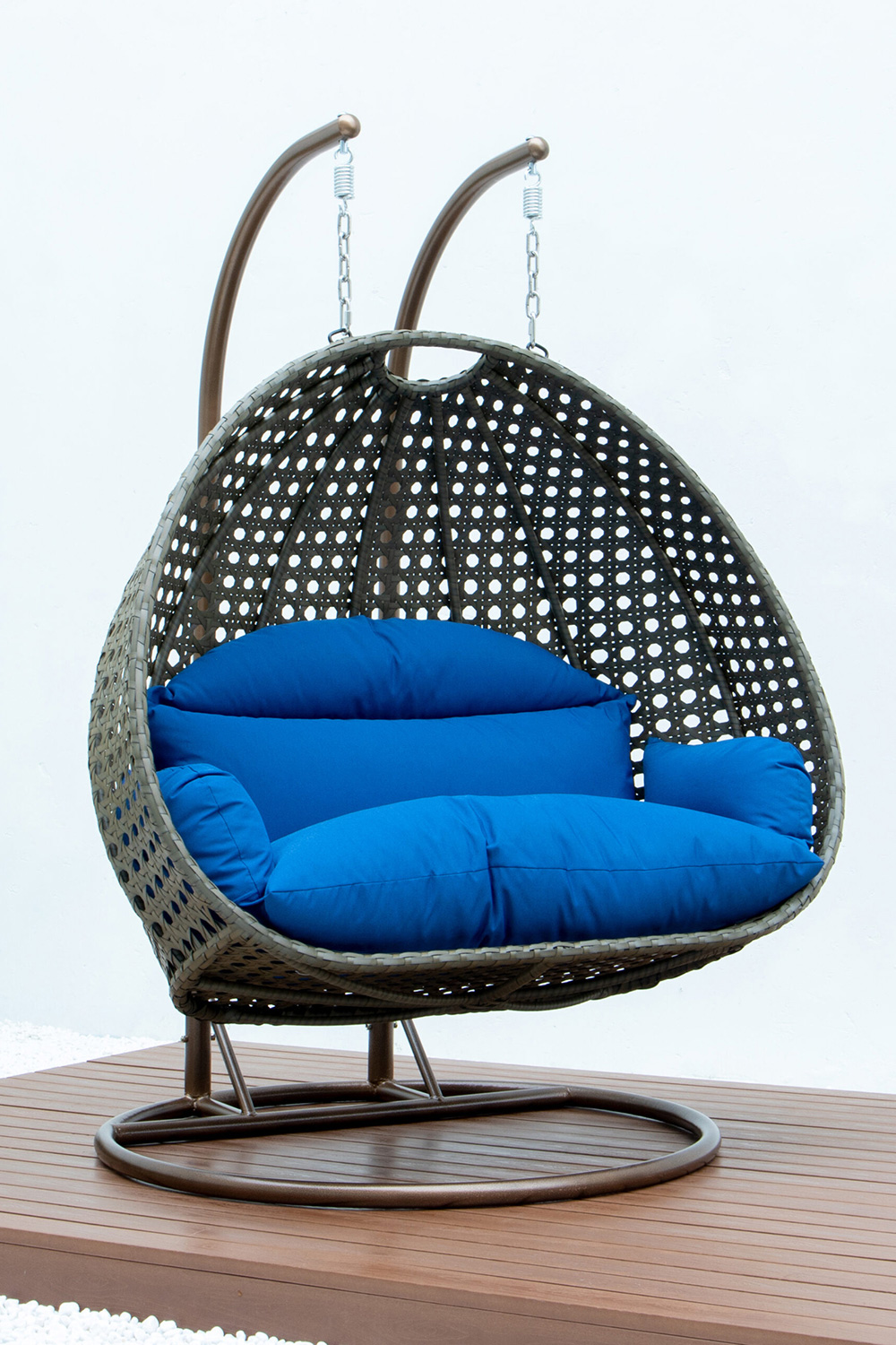 LeisureMod Modern Beige Wicker Hanging Double Seater Egg Swing Chair - Blue