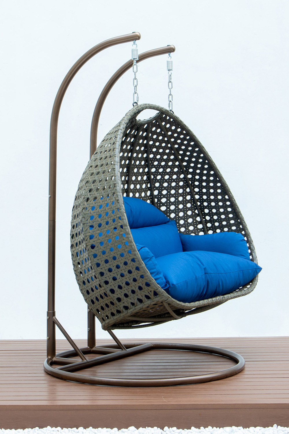 LeisureMod Modern Beige Wicker Hanging Double Seater Egg Swing Chair - Blue