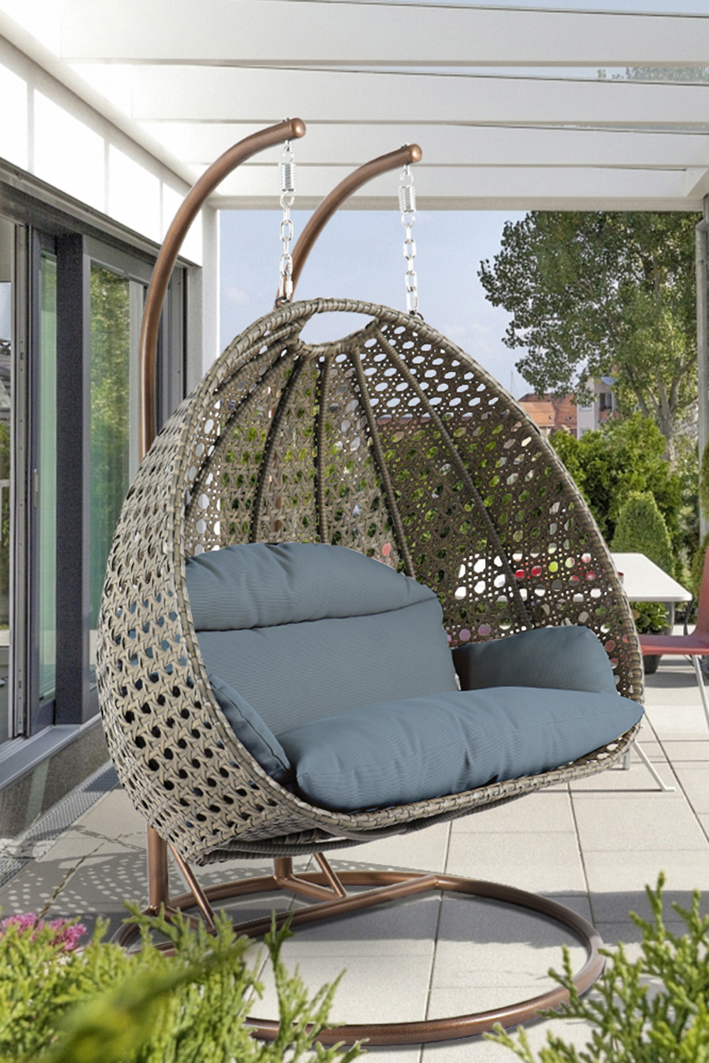 LeisureMod Modern Beige Wicker Hanging Double Seater Egg Swing Chair - Charcoal/Blue