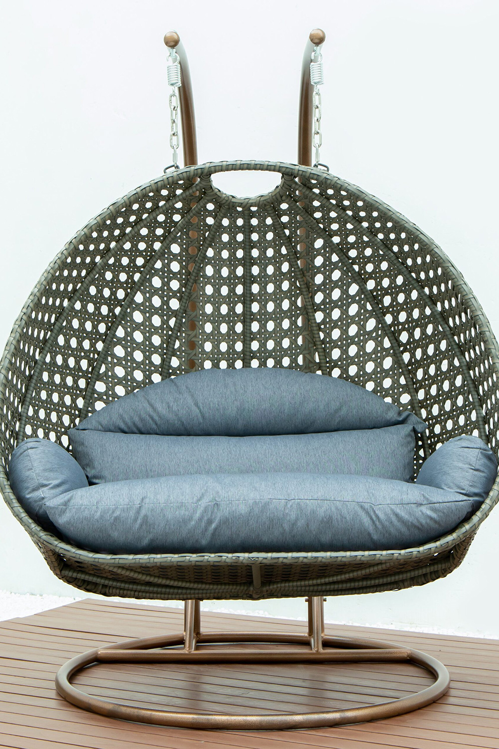 LeisureMod Modern Beige Wicker Hanging Double Seater Egg Swing Chair - Charcoal/Blue