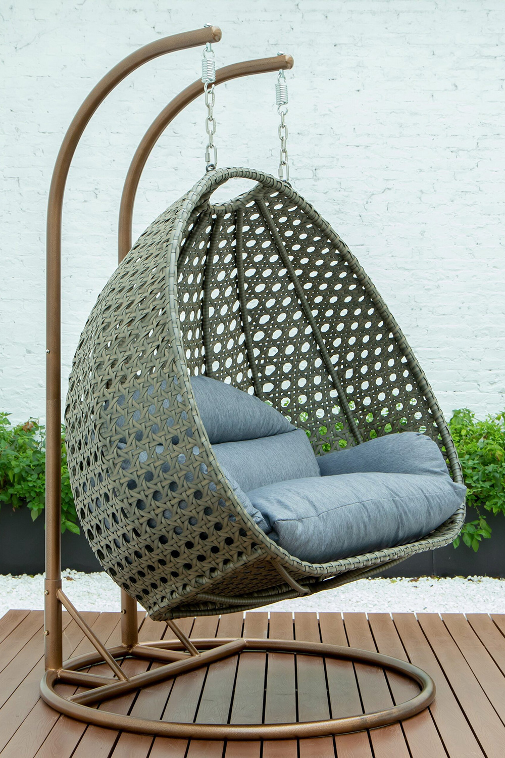 LeisureMod Modern Beige Wicker Hanging Double Seater Egg Swing Chair - Charcoal/Blue