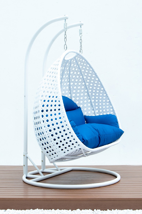 LeisureMod Modern White Wicker Hanging Double Seater Egg Swing Chair - Blue