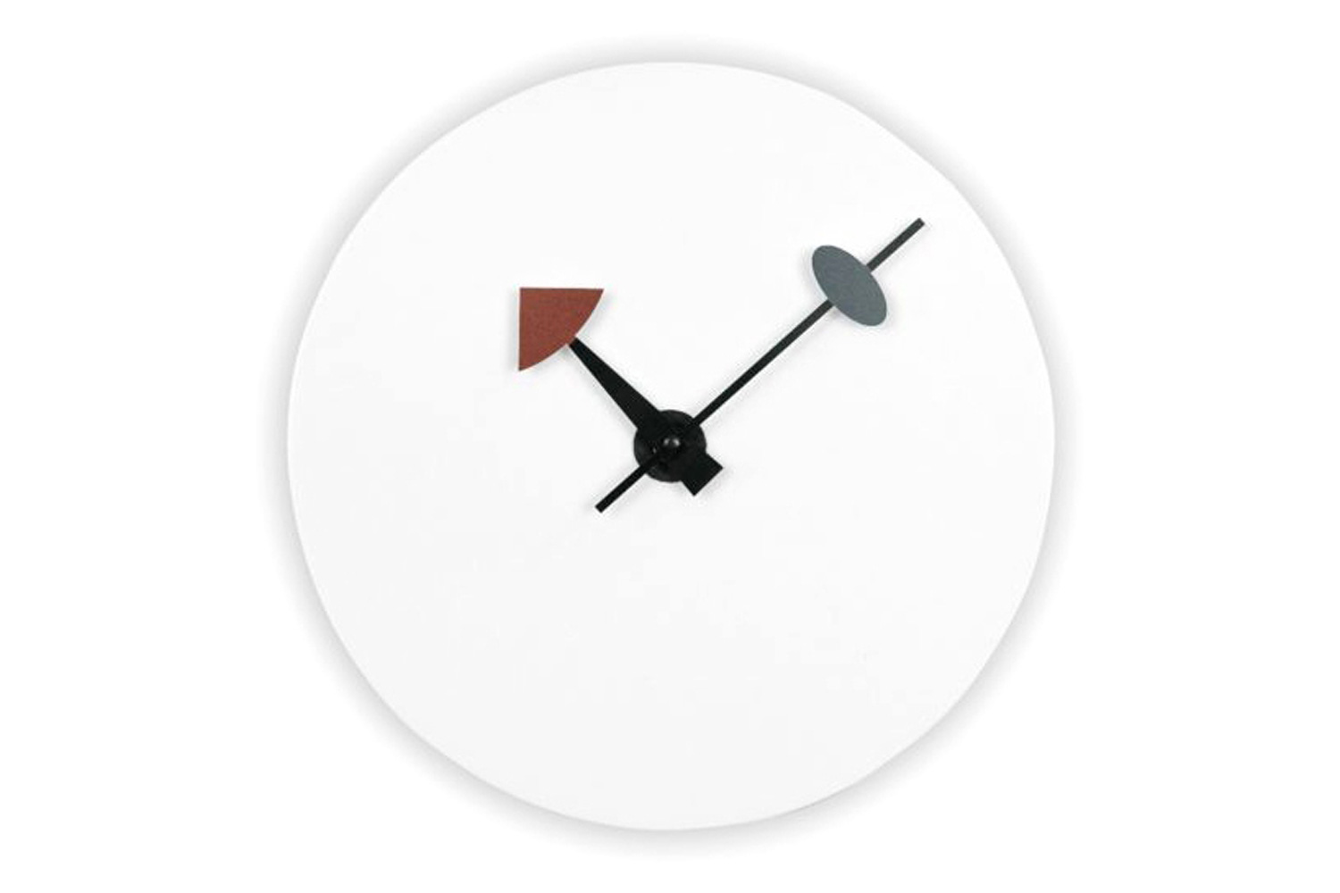 LeisureMod Manchester Modern Round Silent Non-Ticking Wall Clock