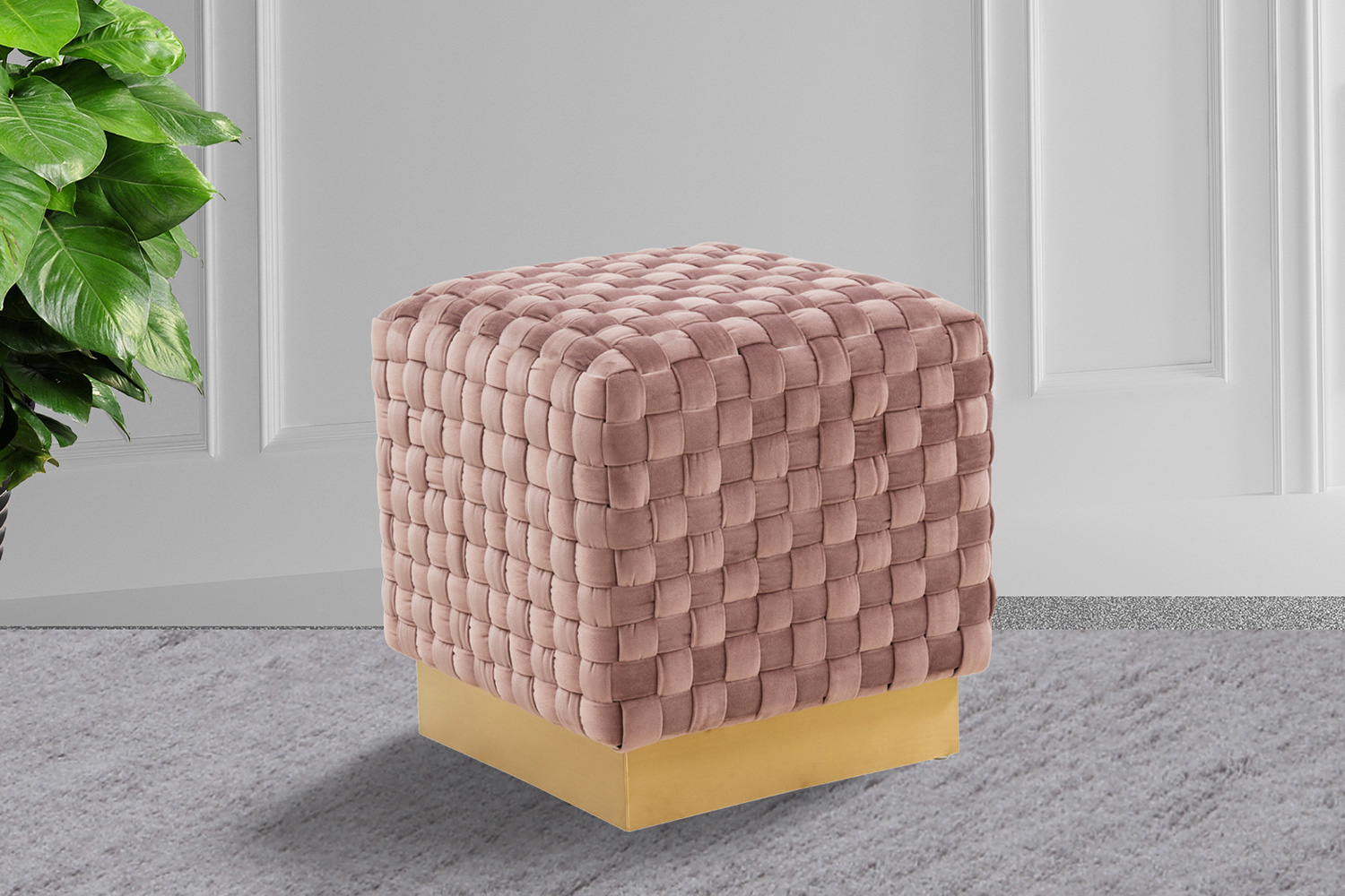 LeisureMod Myrtle 19" Square Weave Design Velvet Ottoman with Gold Base - Pink