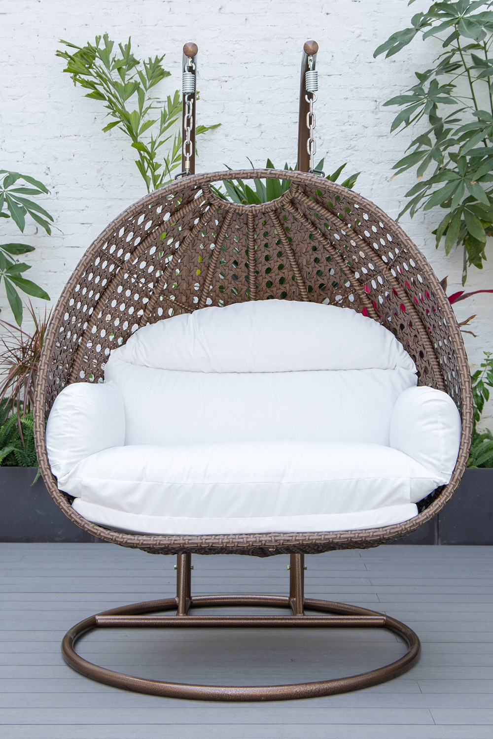 LeisureMod Mendoza Dark Brown Wicker Hanging 2 Person Egg Swing Chair - White