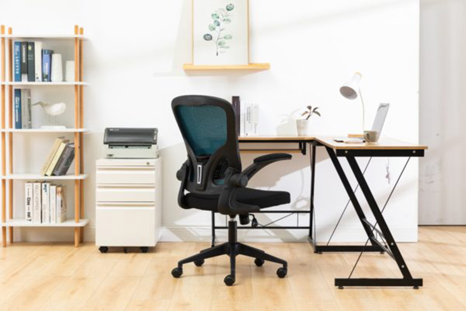 LeisureMod Newton Mesh Office Chair - Teal