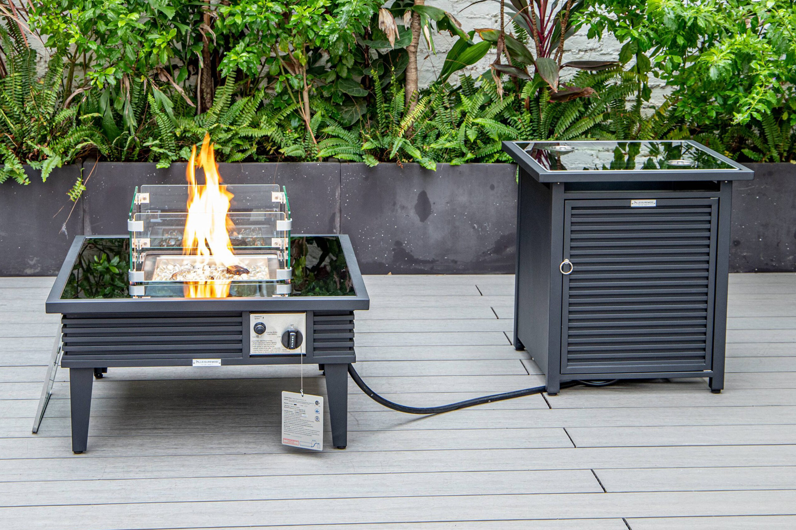 LeisureMod Walbrooke Modern Black Patio Conversation With Square Fire Pit With Slats Design & Tank Holder - Beige