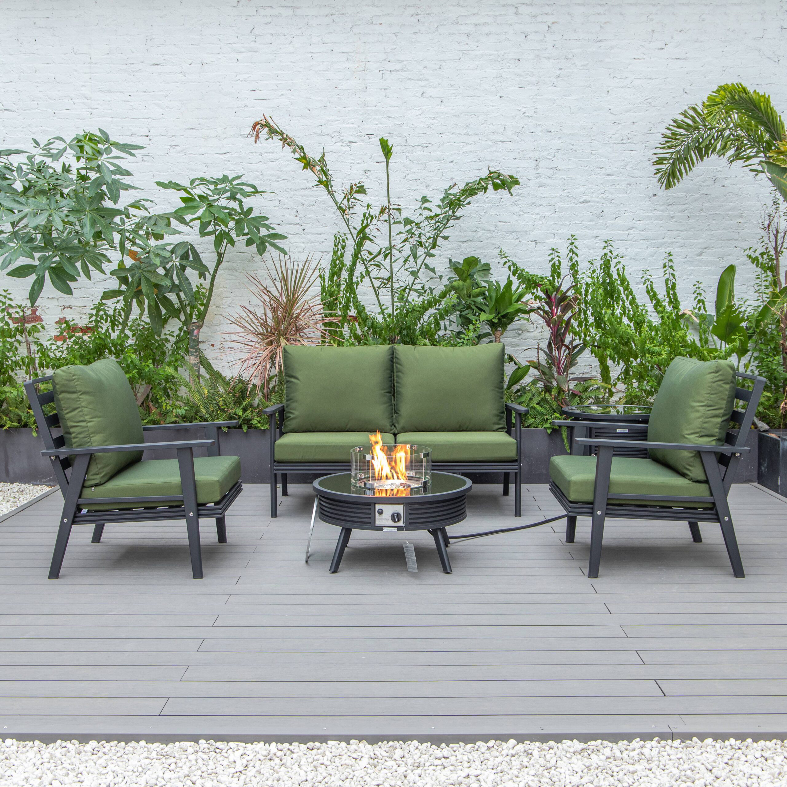 LeisureMod Walbrooke Modern Black Patio Conversation With Round Fire Pit With Slats Design & Tank Holder - Green