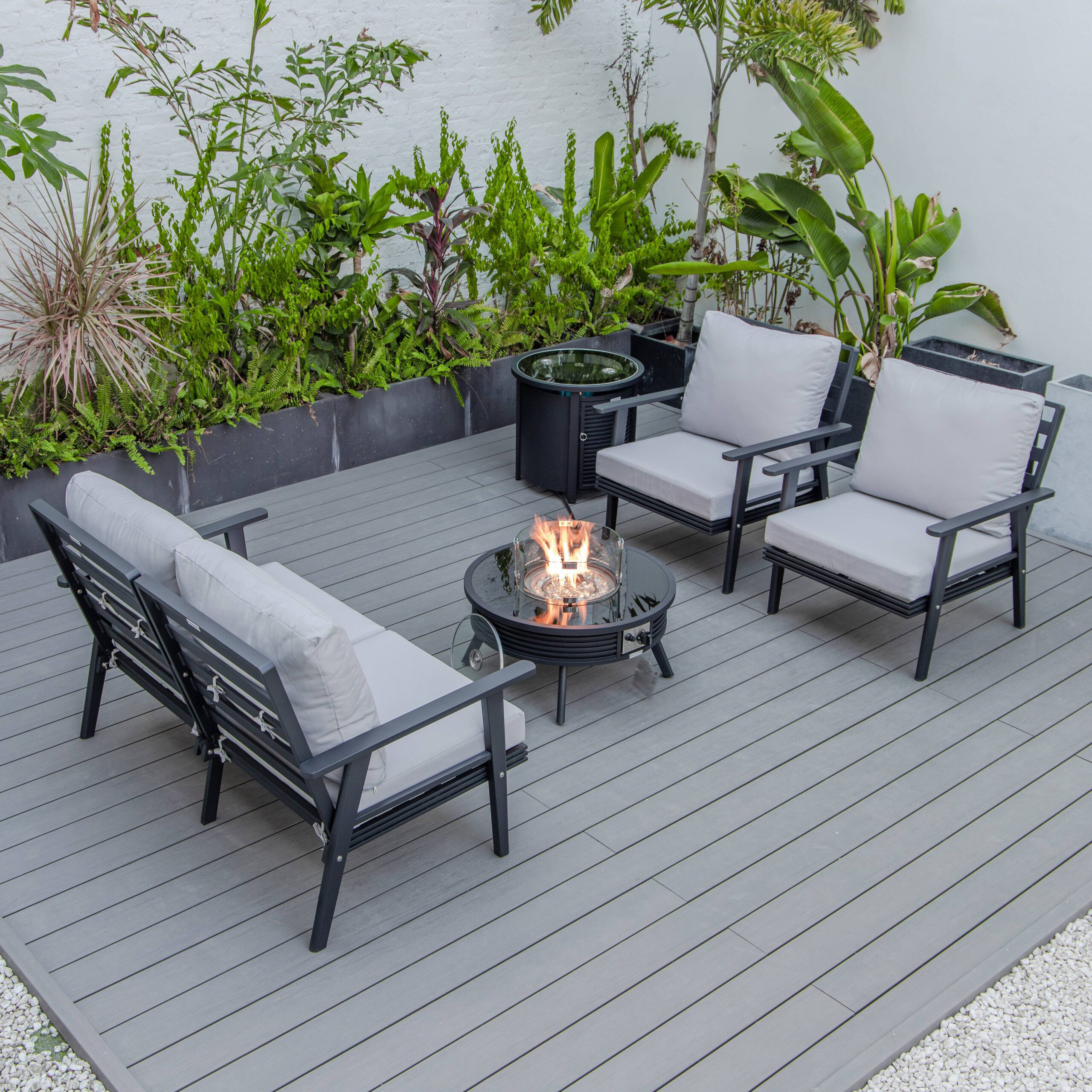 LeisureMod Walbrooke Modern Black Patio Conversation With Round Fire Pit With Slats Design & Tank Holder - Light Gray