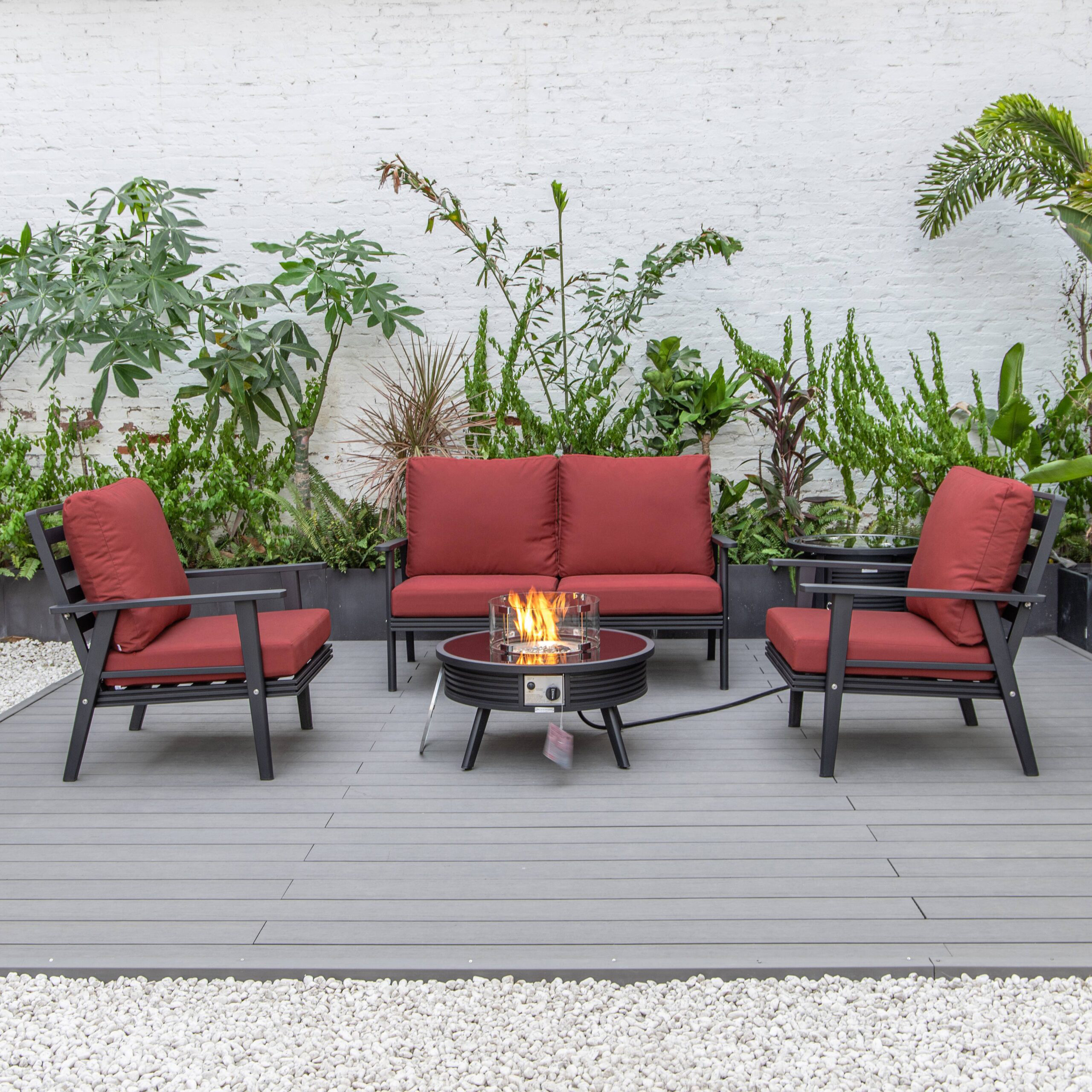 LeisureMod Walbrooke Modern Black Patio Conversation With Round Fire Pit With Slats Design & Tank Holder - Red