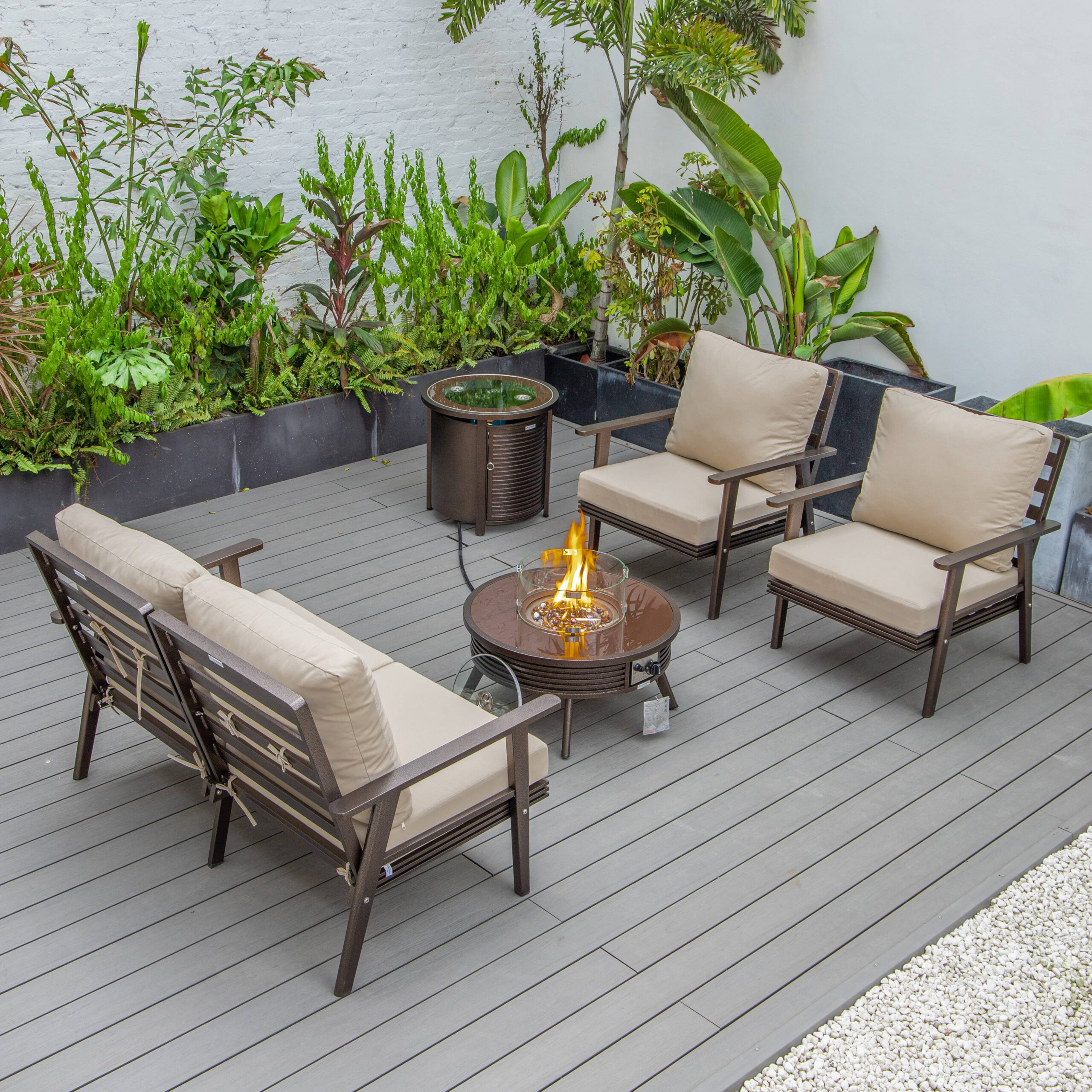 LeisureMod Walbrooke Modern Brown Patio Conversation With Round Fire Pit With Slats Design & Tank Holder - Beige