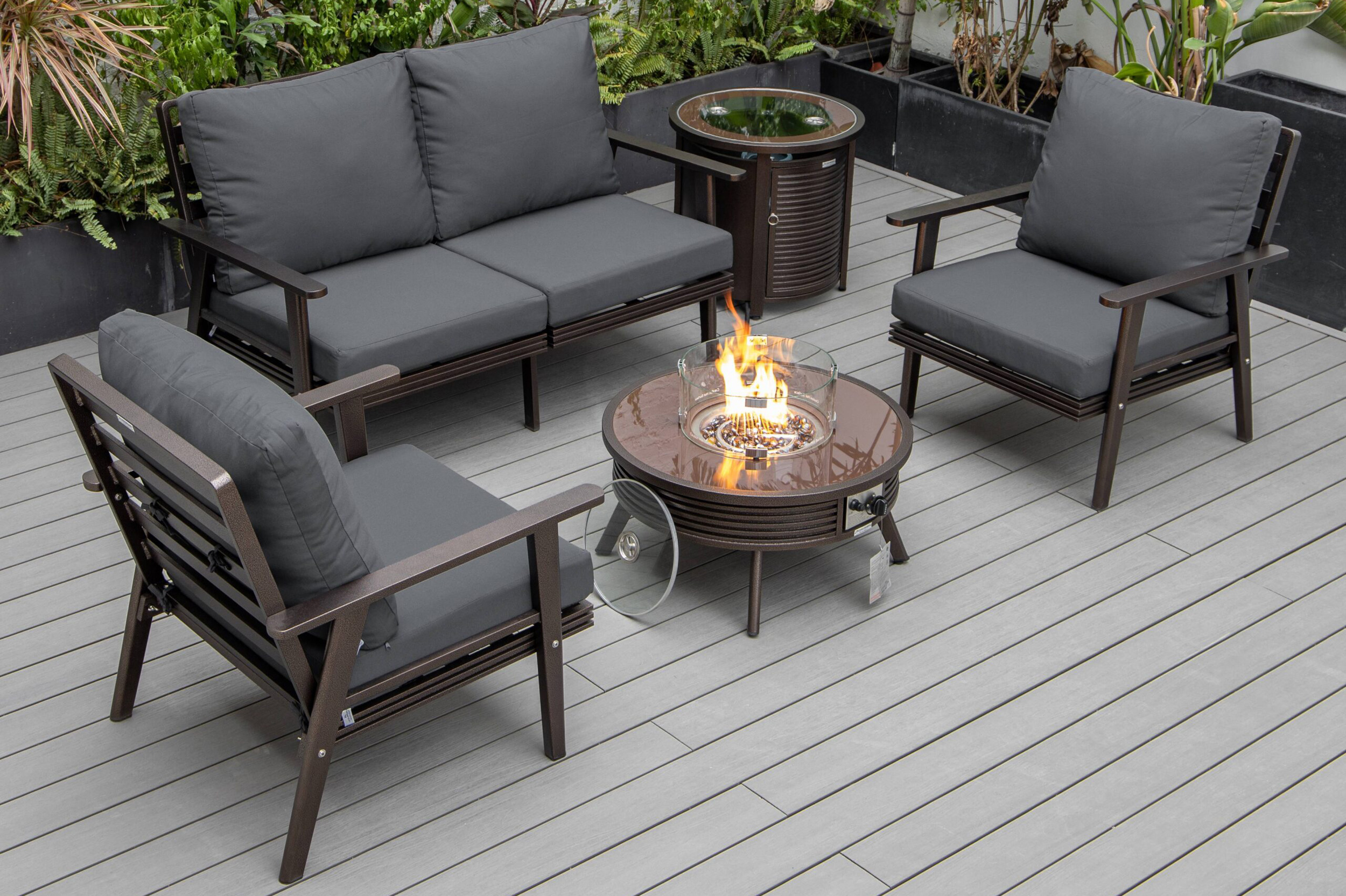 LeisureMod Walbrooke Modern Black Patio Conversation With Round Fire Pit With Slats Design & Tank Holder