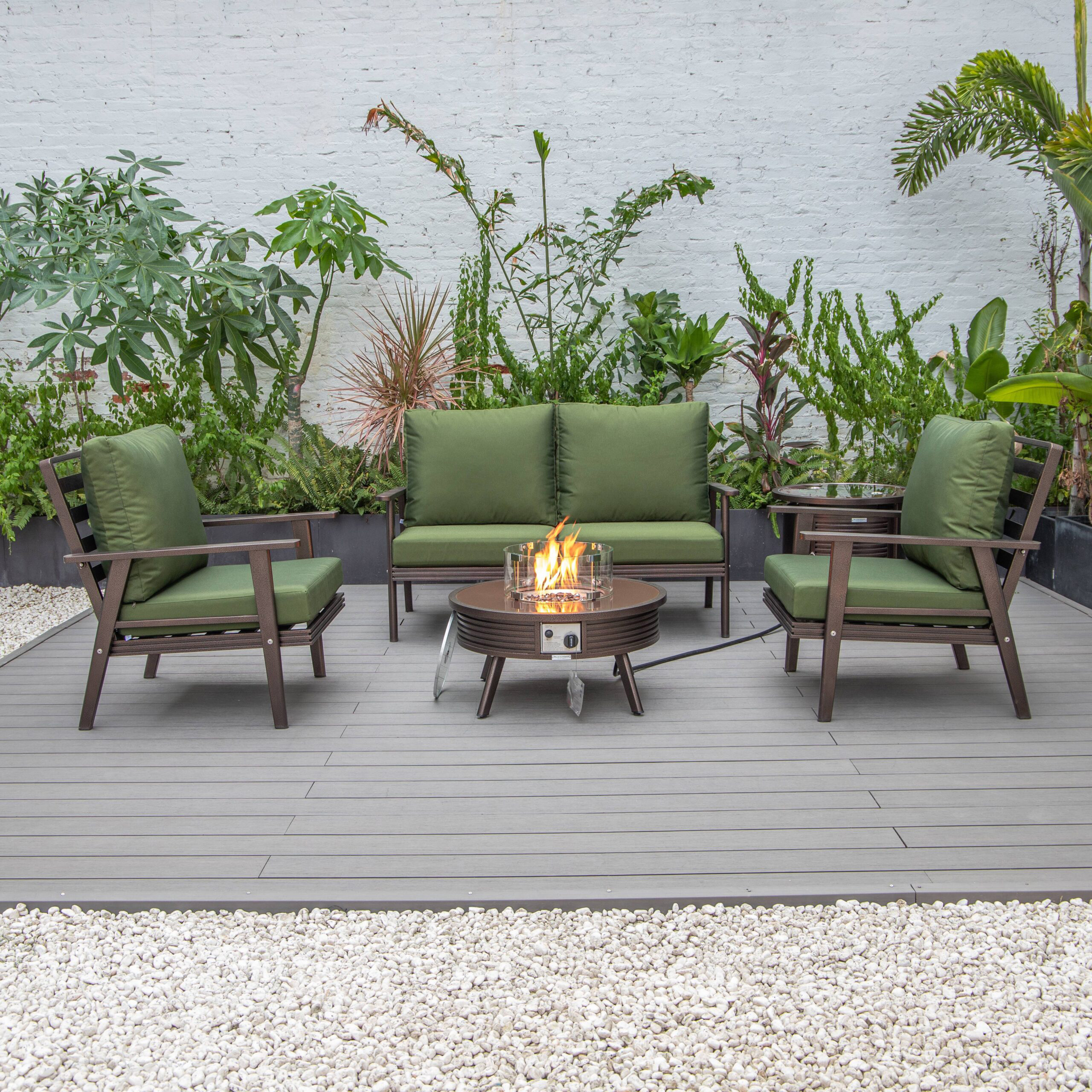 LeisureMod Walbrooke Modern Brown Patio Conversation With Round Fire Pit With Slats Design & Tank Holder - Green