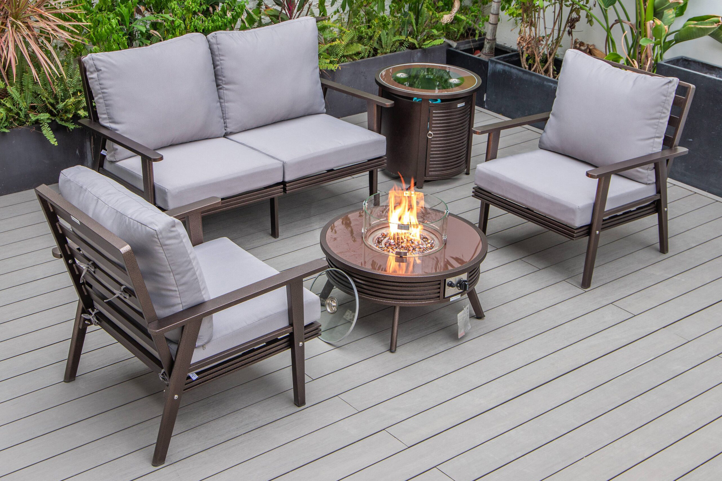 LeisureMod Walbrooke Modern Black Patio Conversation With Round Fire Pit With Slats Design & Tank Holder