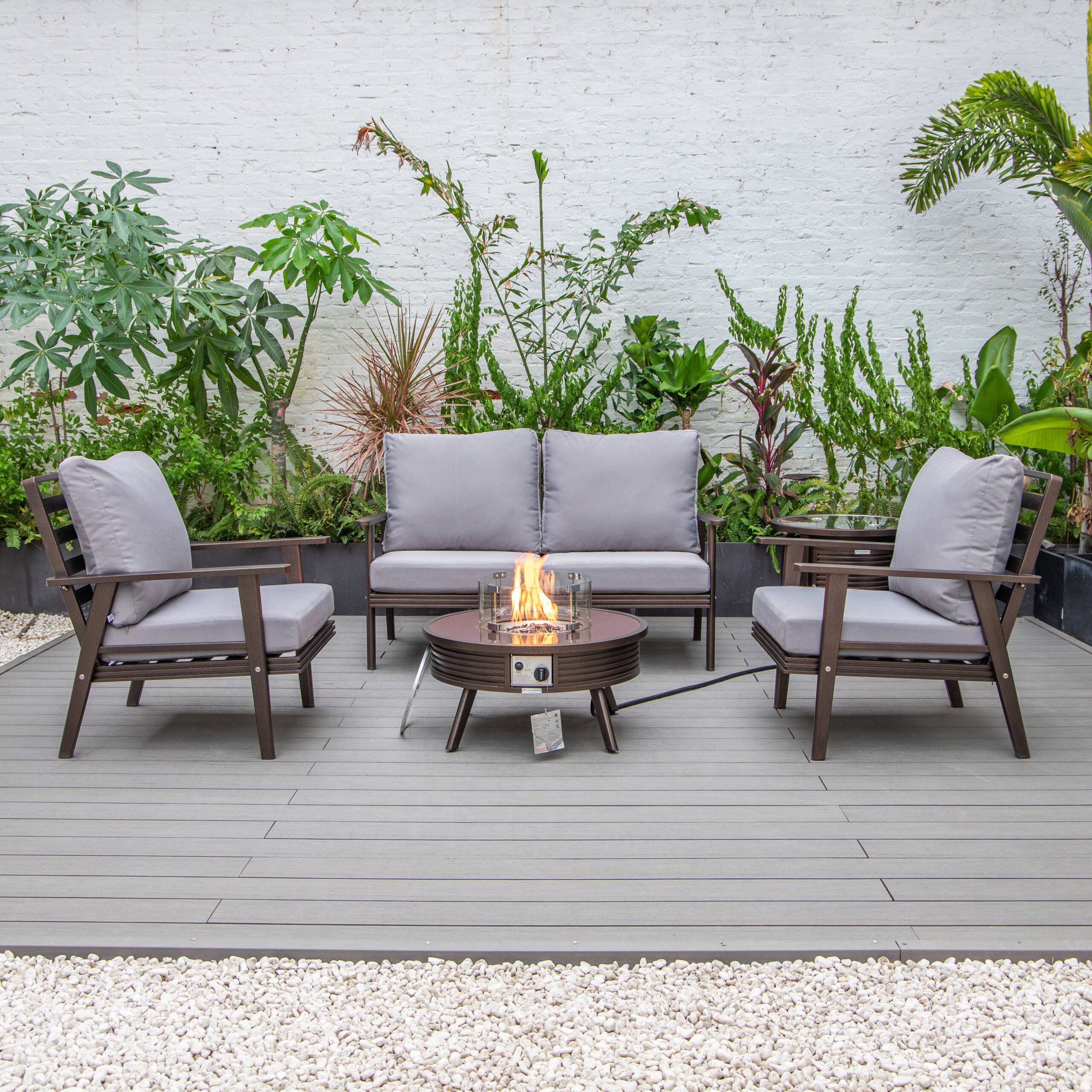 LeisureMod Walbrooke Modern Brown Patio Conversation With Round Fire Pit With Slats Design & Tank Holder - Gray