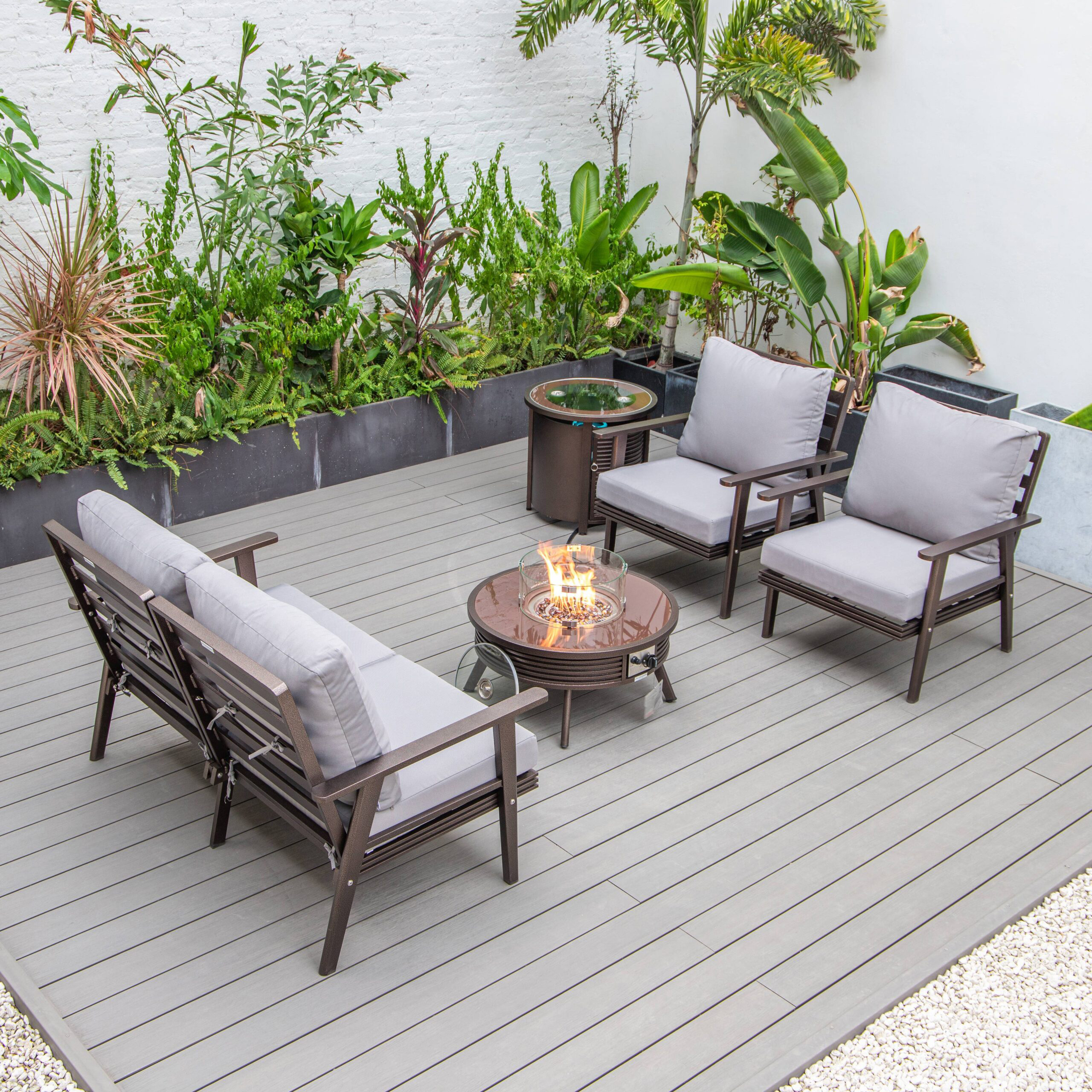 LeisureMod Walbrooke Modern Brown Patio Conversation With Round Fire Pit With Slats Design & Tank Holder - Gray