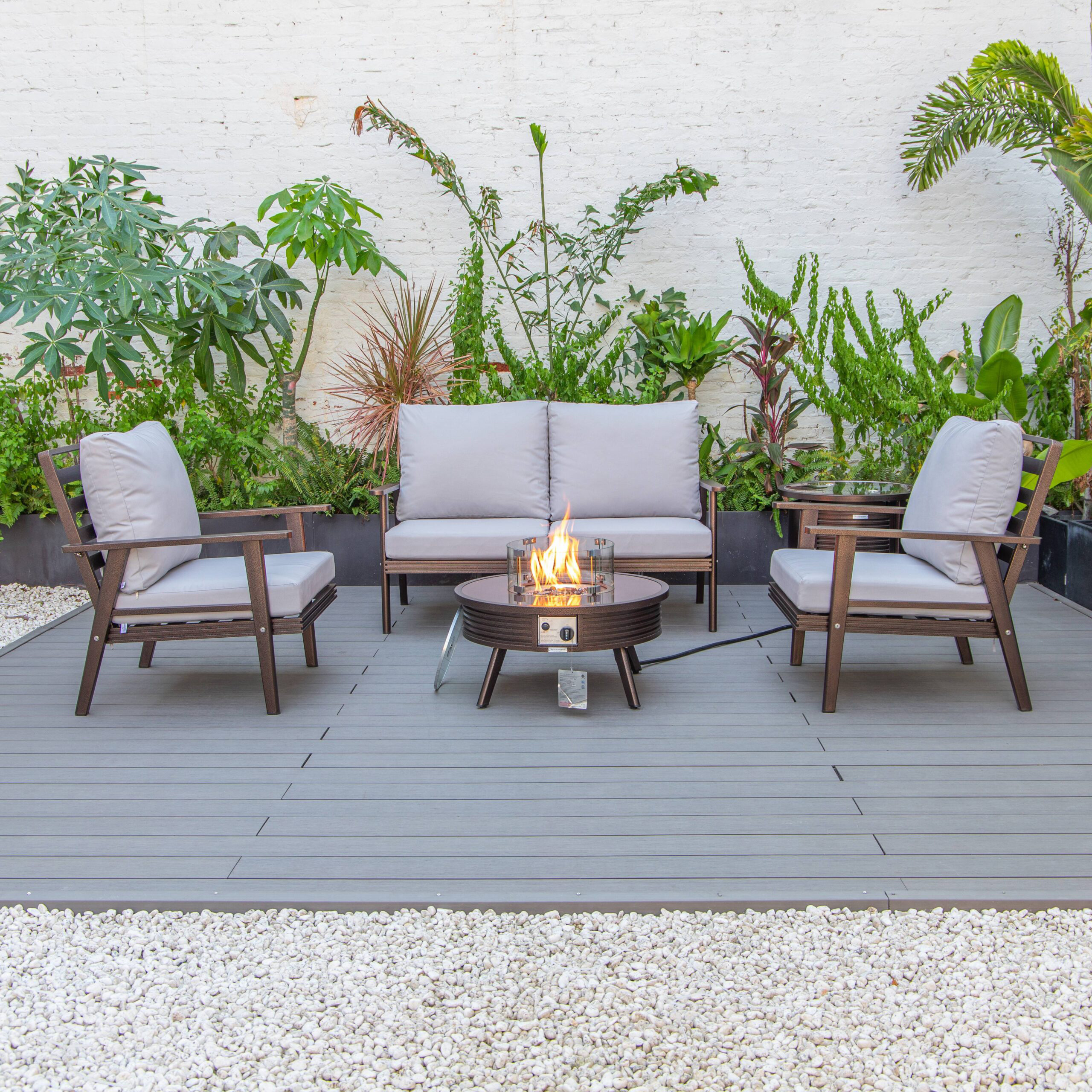 LeisureMod Walbrooke Modern Brown Patio Conversation With Round Fire Pit With Slats Design & Tank Holder - Light Gray