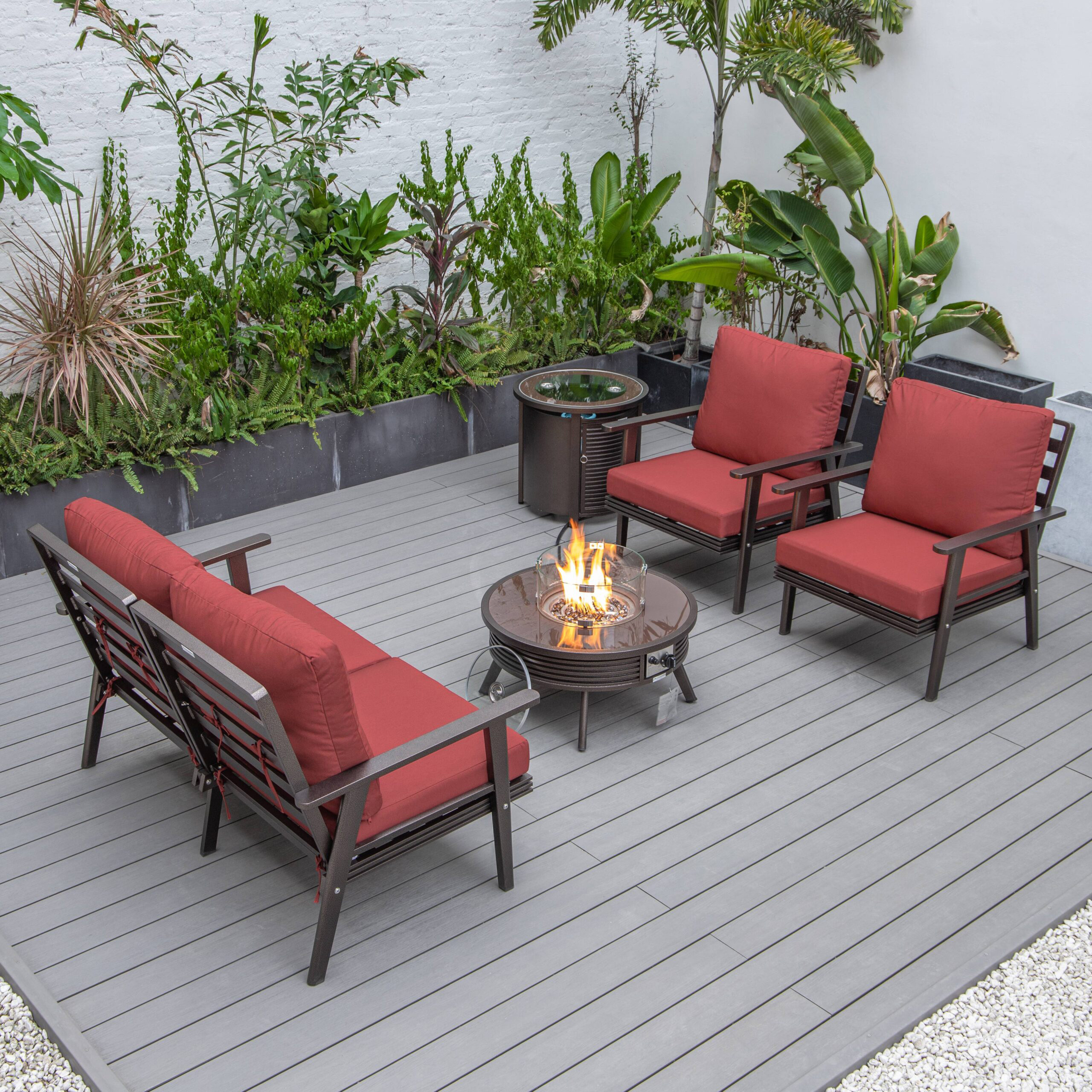 LeisureMod Walbrooke Modern Brown Patio Conversation With Round Fire Pit With Slats Design & Tank Holder - Red