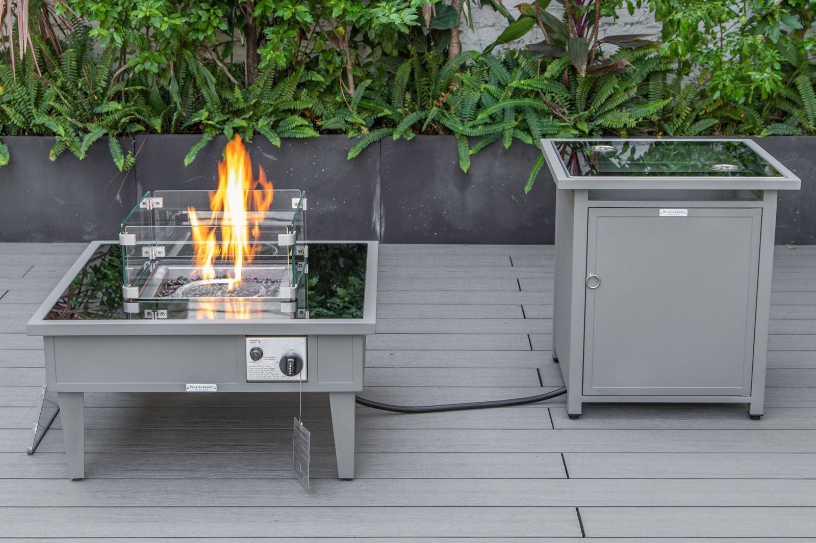 LeisureMod Walbrooke Modern Gray Patio Conversation With Square Fire Pit & Tank Holder - Navy Blue