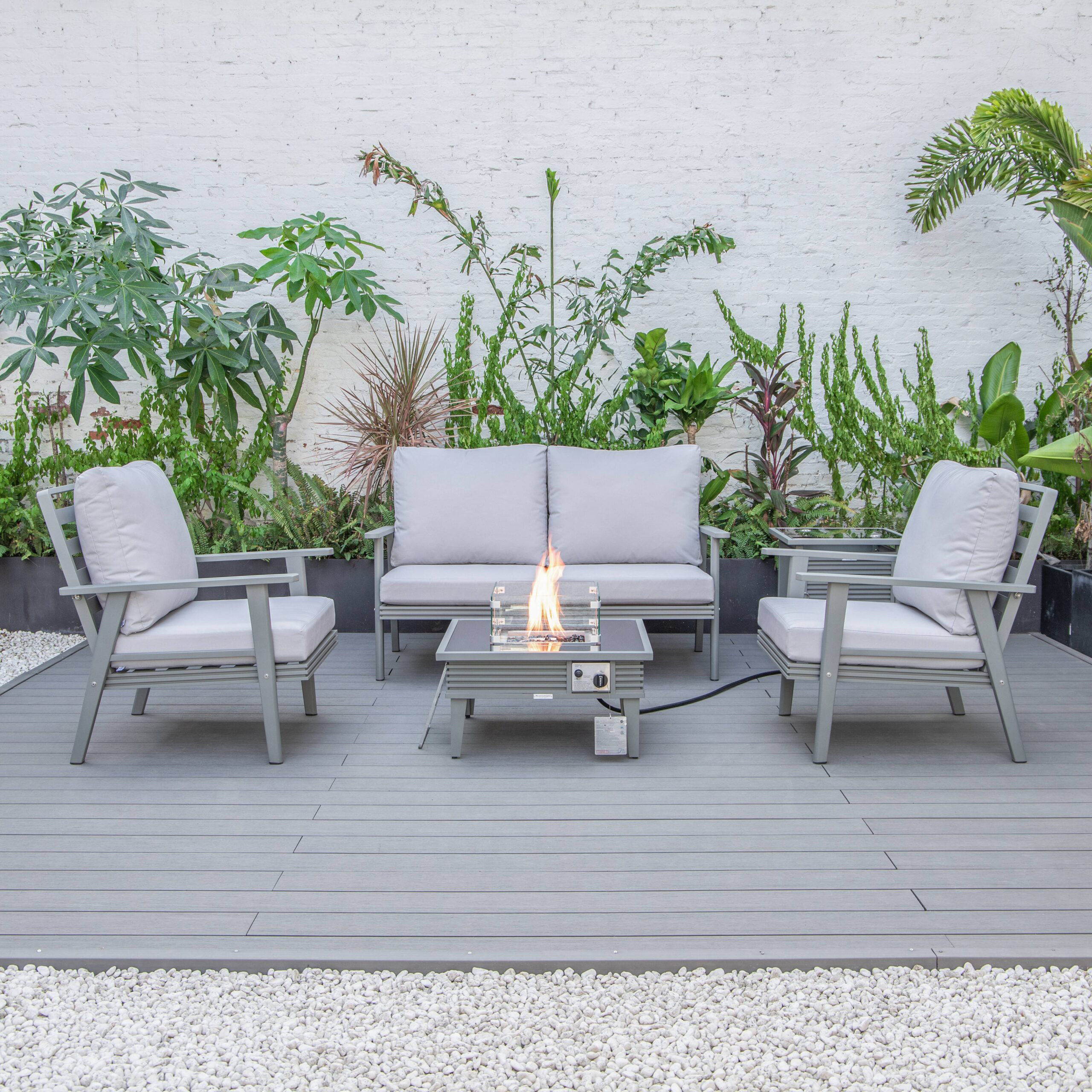 LeisureMod Walbrooke Modern Gray Patio Conversation With Square Fire Pit With Slats Design & Tank Holder - Light Gray