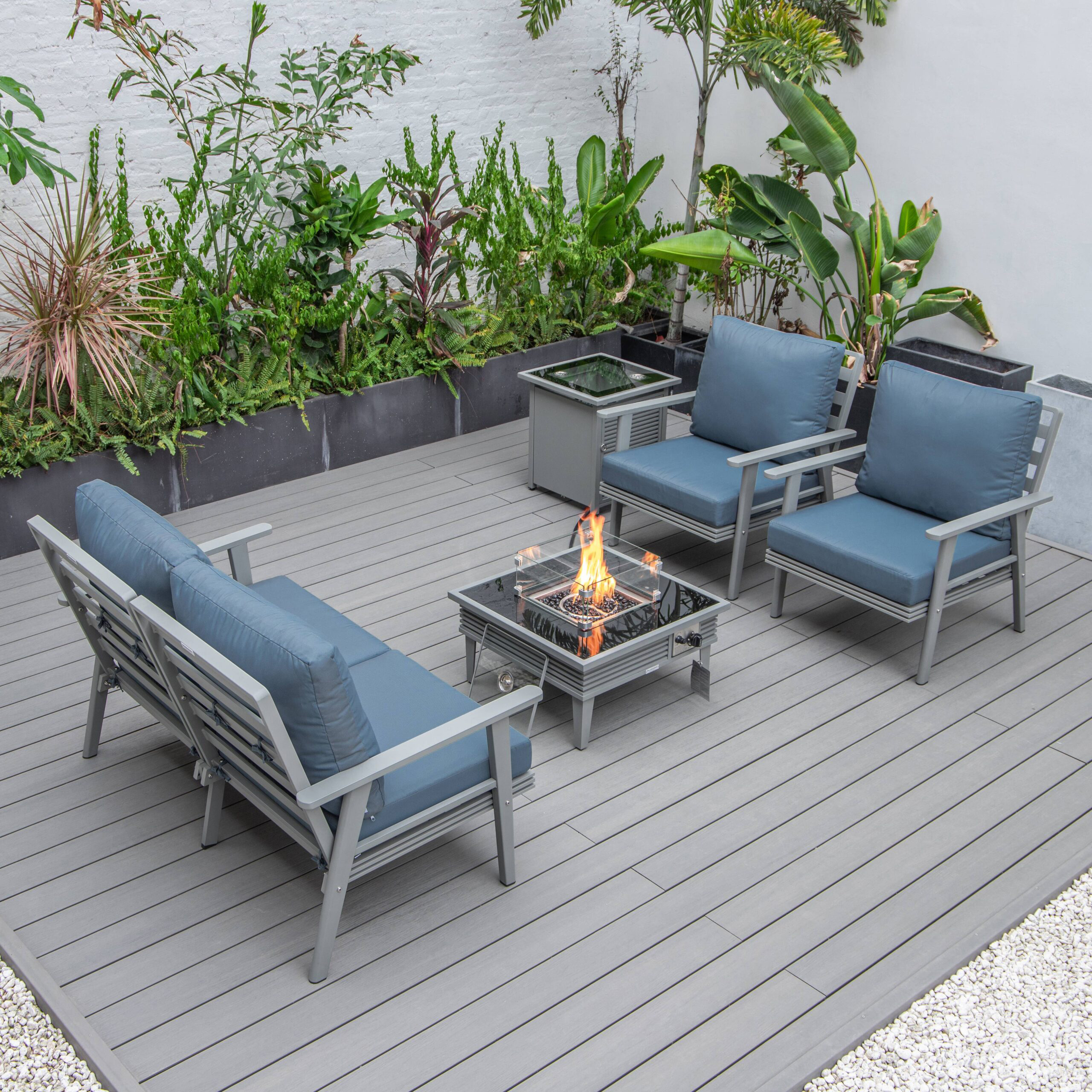 LeisureMod Walbrooke Modern Gray Patio Conversation With Square Fire Pit With Slats Design & Tank Holder - Navy Blue