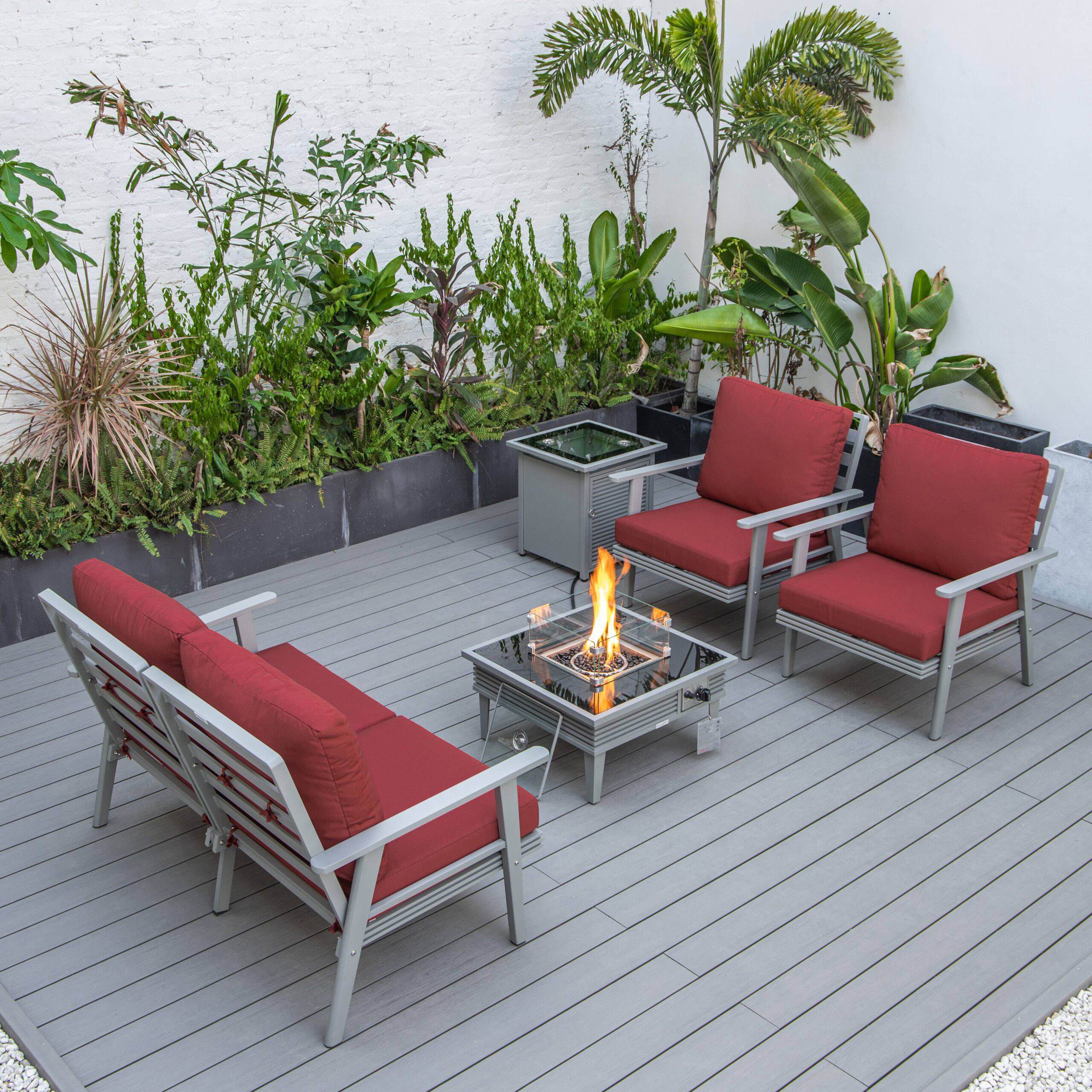 LeisureMod Walbrooke Modern Gray Patio Conversation With Square Fire Pit With Slats Design & Tank Holder - Red