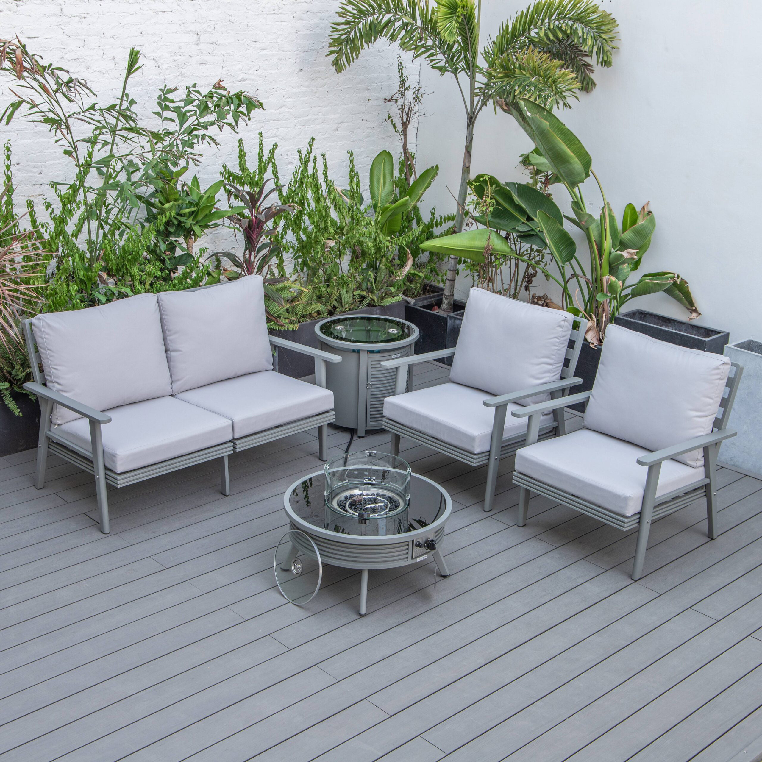 LeisureMod Walbrooke Modern Gray Patio Conversation With Round Fire Pit With Slats Design & Tank Holder - Light Gray