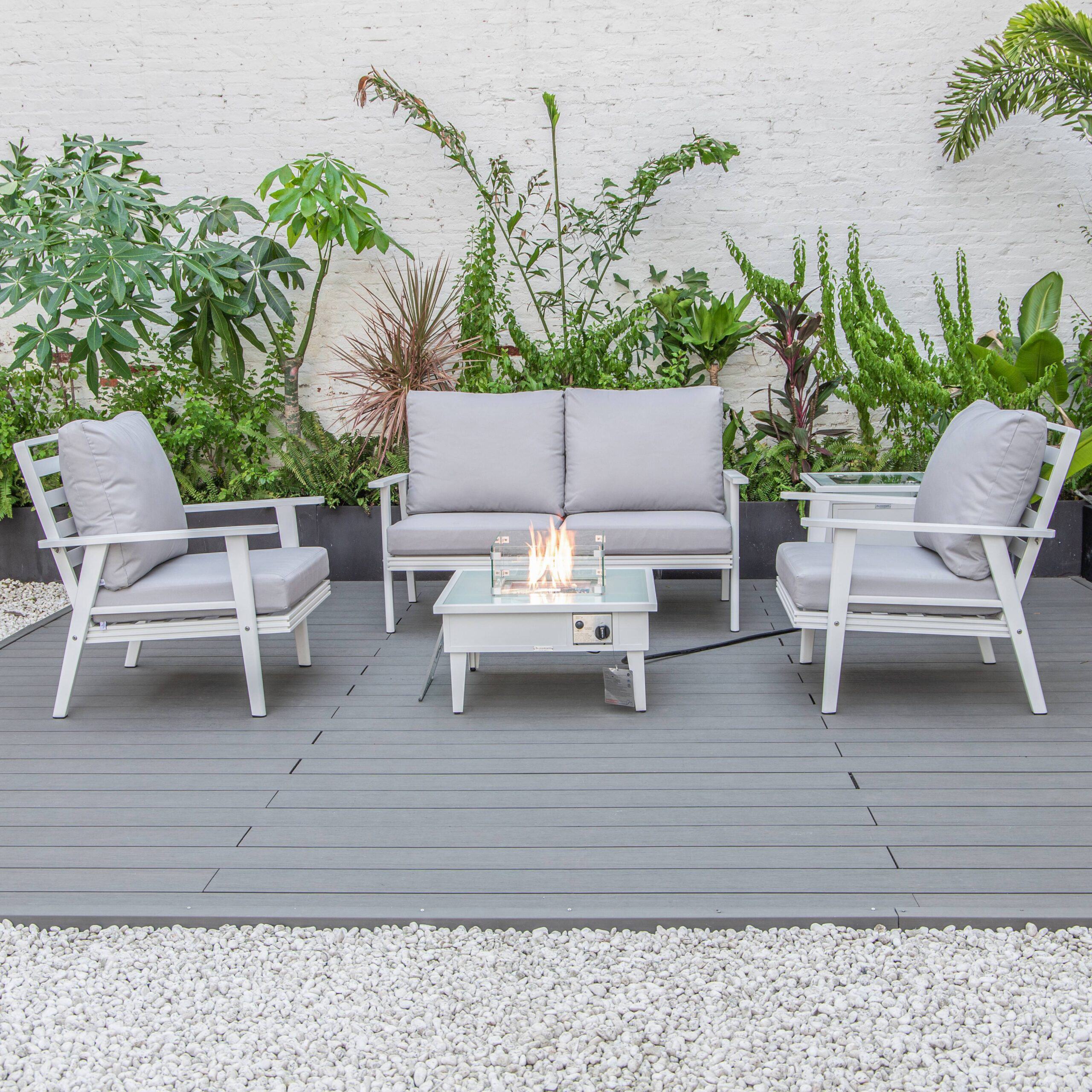 LeisureMod Walbrooke Modern White Patio Conversation With Square Fire Pit & Tank Holder - Light Gray