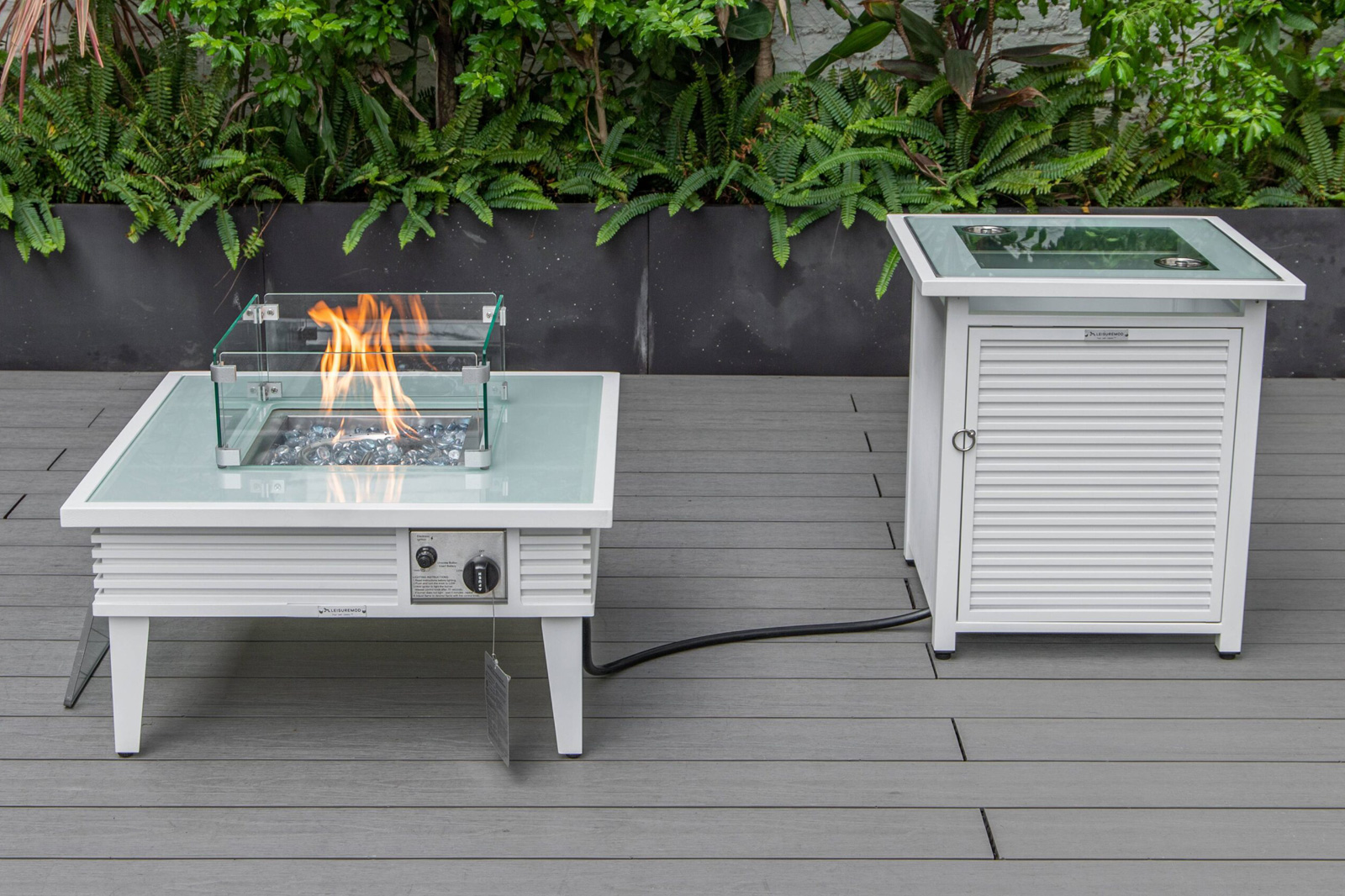 LeisureMod Walbrooke Modern White Patio Conversation With Square Fire Pit With Slats Design & Tank Holder - Charcoal