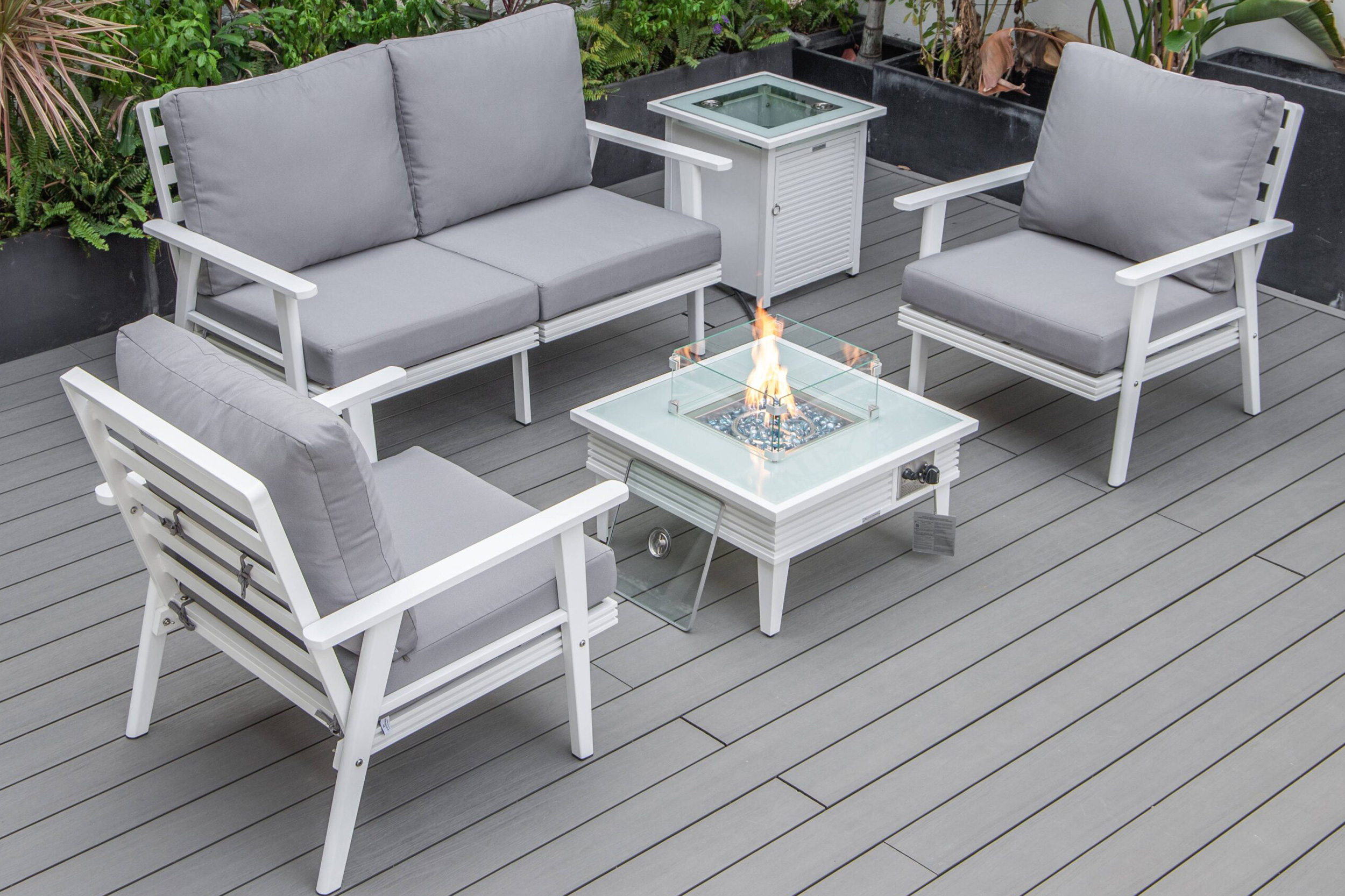 LeisureMod Walbrooke Modern Black Patio Conversation With Square Fire Pit With Slats Design & Tank Holder