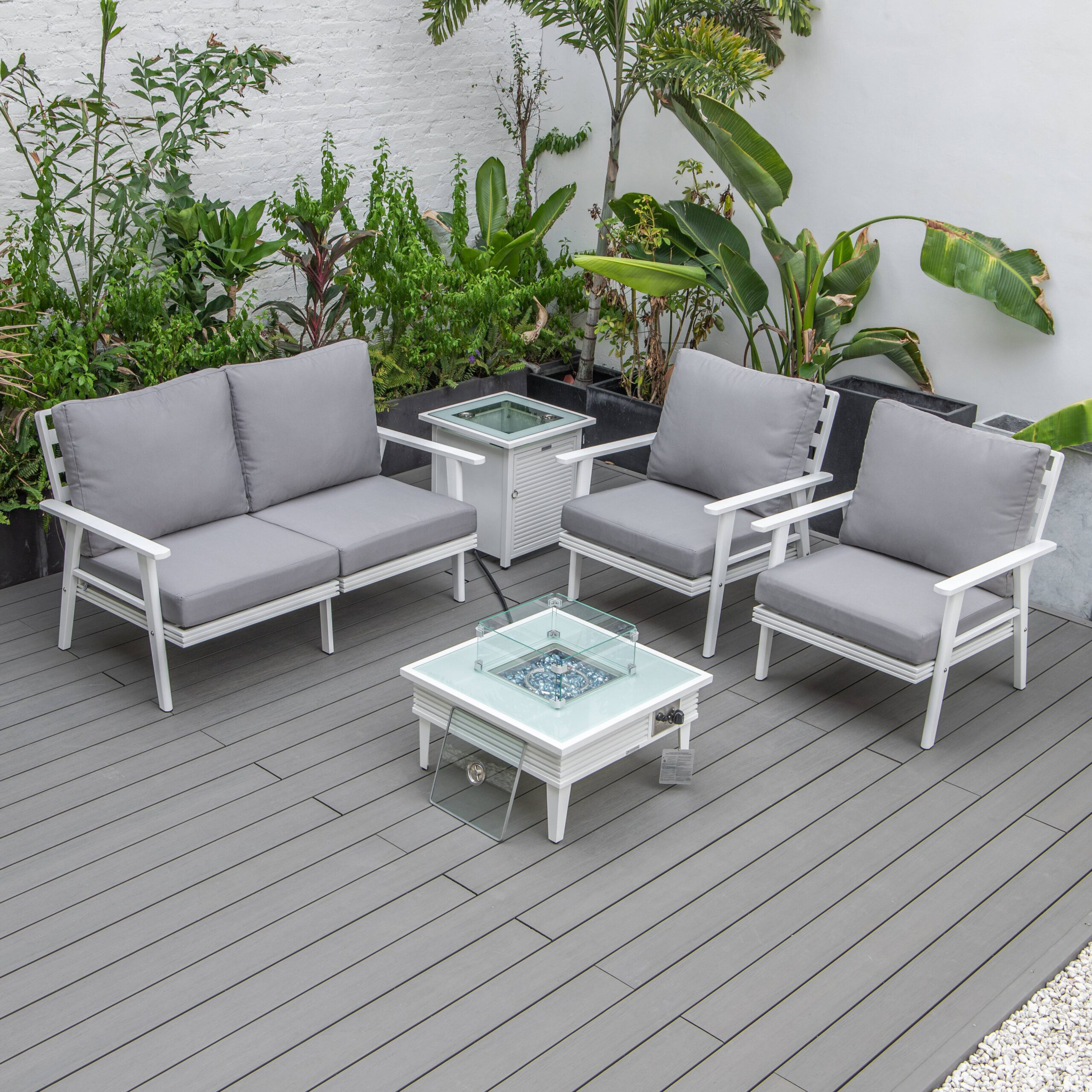 LeisureMod Walbrooke Modern White Patio Conversation With Square Fire Pit With Slats Design & Tank Holder - Gray