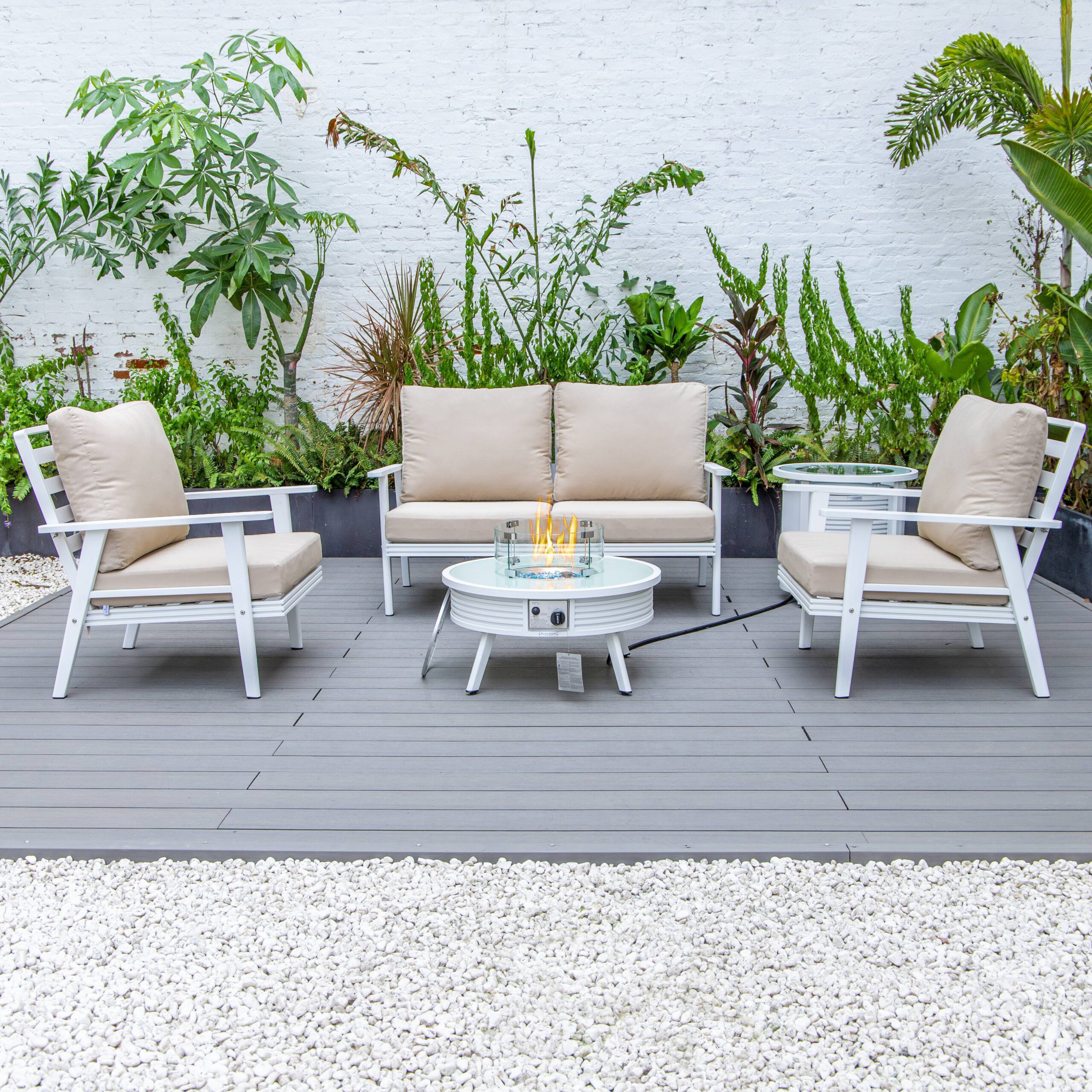 LeisureMod Walbrooke Modern White Patio Conversation With Round Fire Pit With Slats Design & Tank Holder - Beige