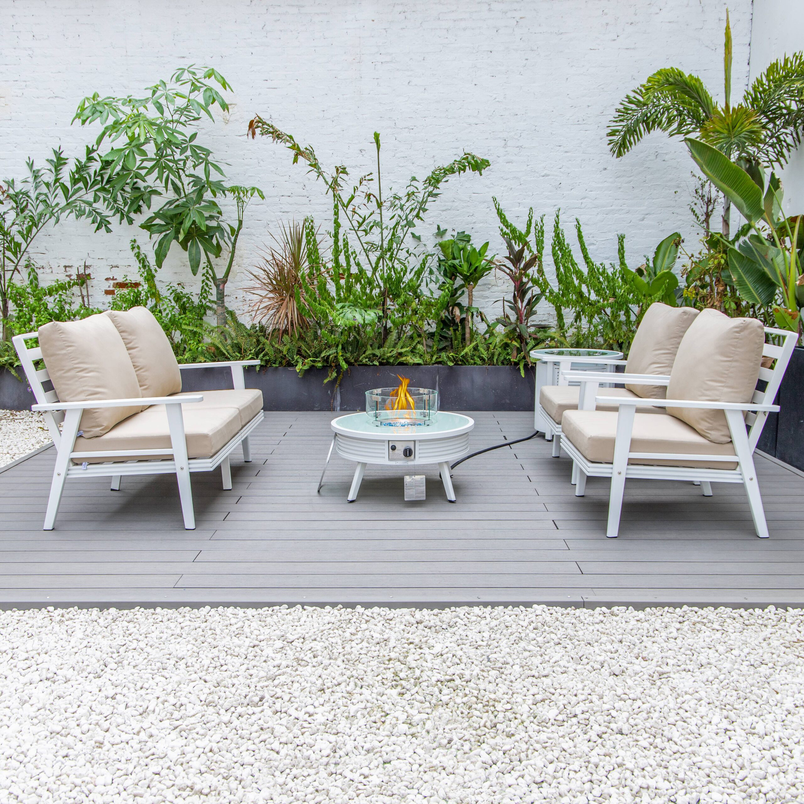 LeisureMod Walbrooke Modern White Patio Conversation With Round Fire Pit With Slats Design & Tank Holder - Beige