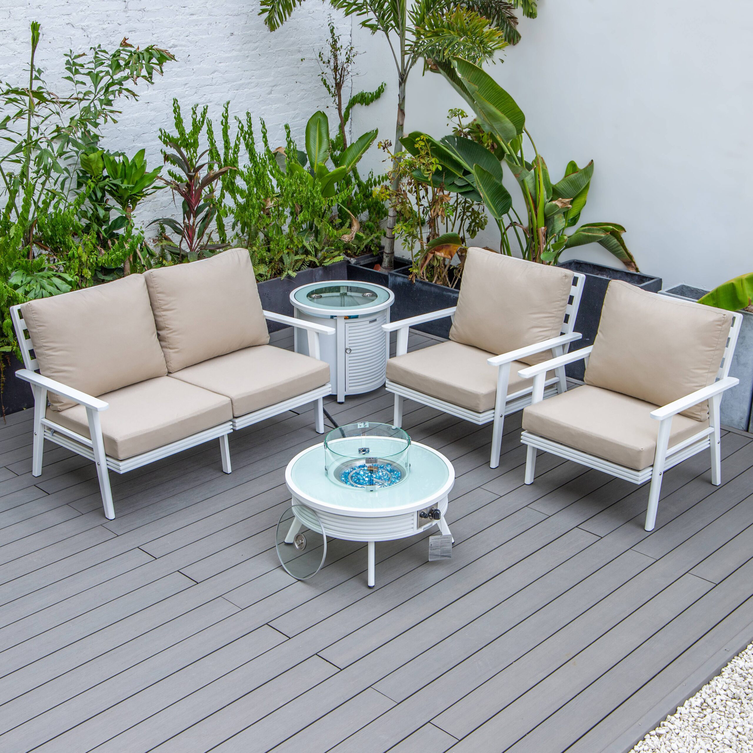 LeisureMod Walbrooke Modern White Patio Conversation With Round Fire Pit With Slats Design & Tank Holder - Beige