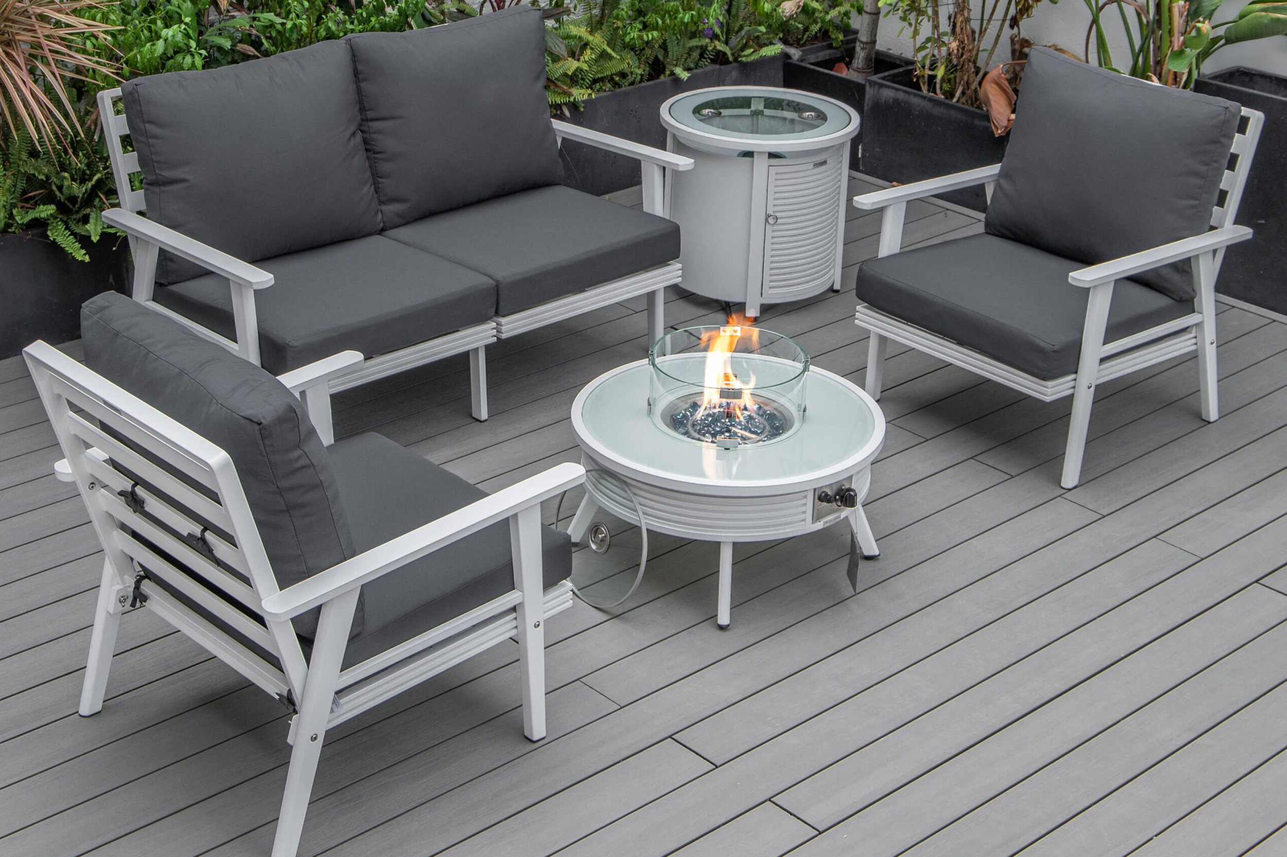 LeisureMod Walbrooke Modern Black Patio Conversation With Round Fire Pit With Slats Design & Tank Holder