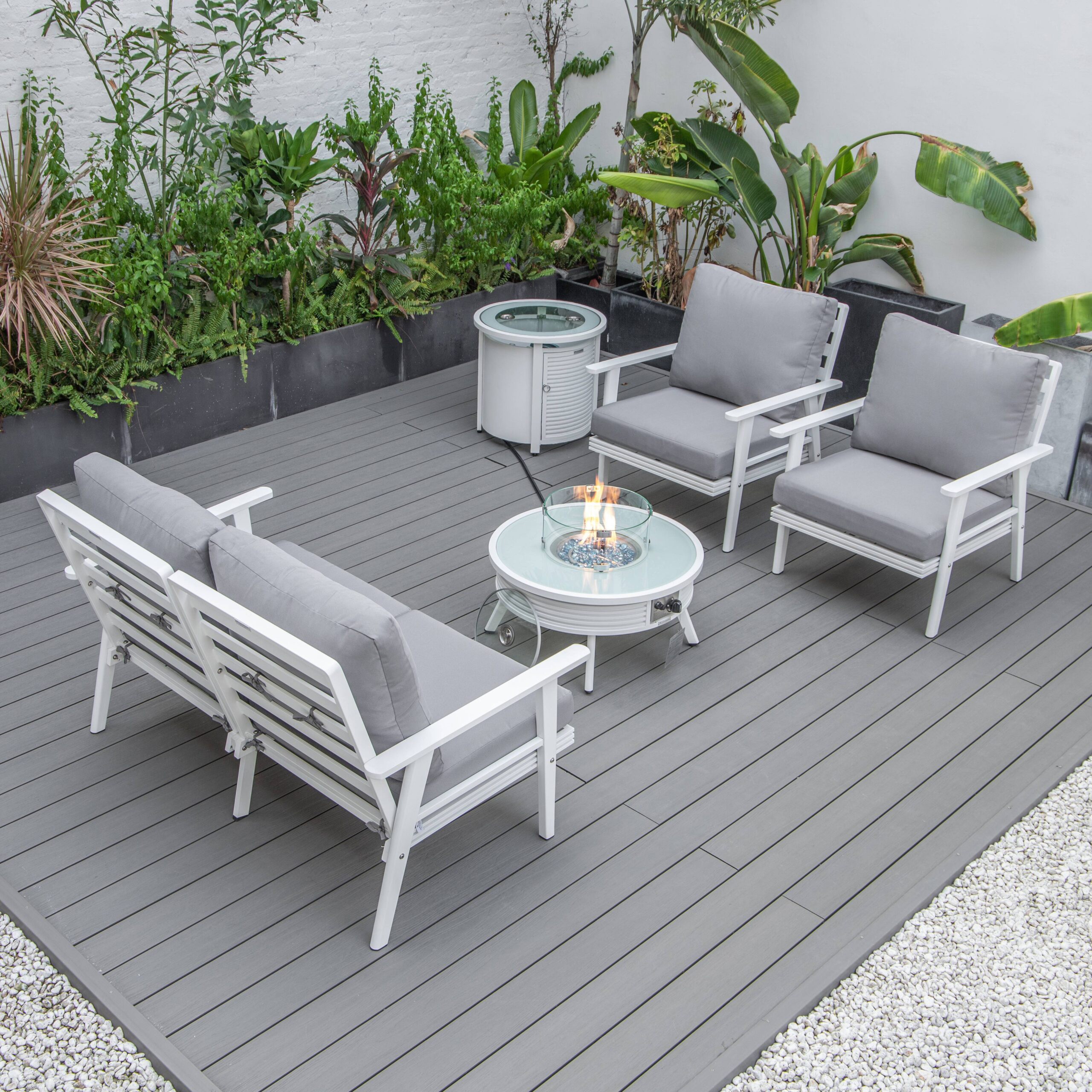 LeisureMod Walbrooke Modern White Patio Conversation With Round Fire Pit With Slats Design & Tank Holder - Gray