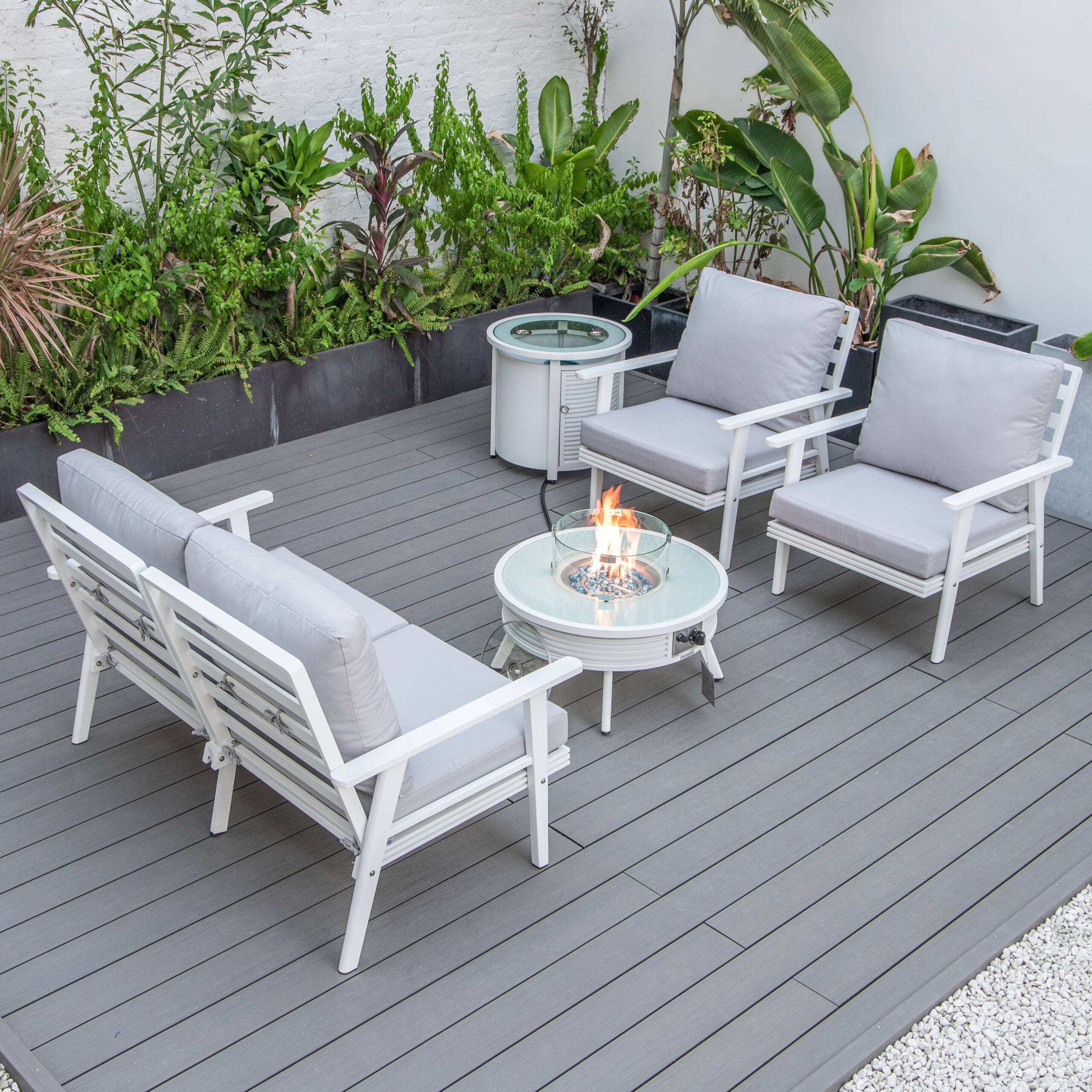 LeisureMod Walbrooke Modern White Patio Conversation With Round Fire Pit With Slats Design & Tank Holder - Light Gray