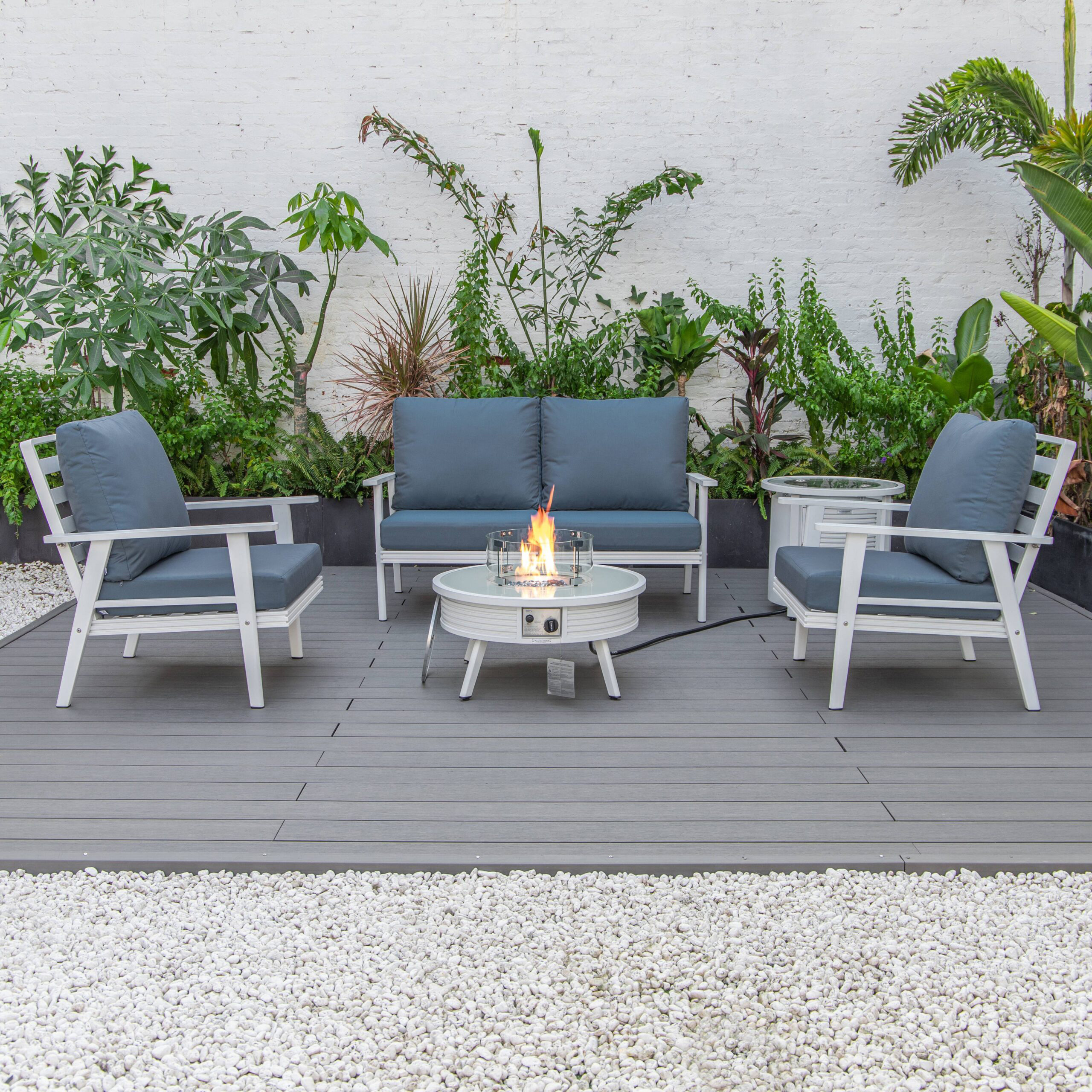 LeisureMod Walbrooke Modern White Patio Conversation With Round Fire Pit With Slats Design & Tank Holder - Navy Blue