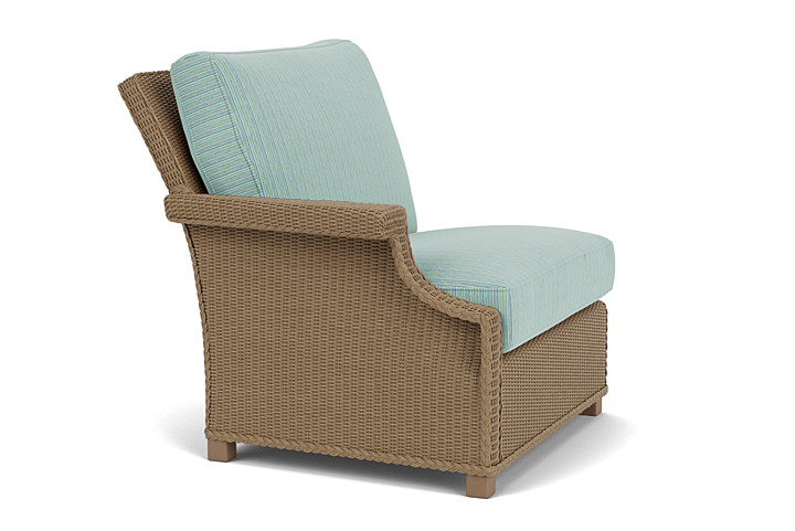 Lloyd Flanders™ Hamptons Right Arm Sectional - Fawn